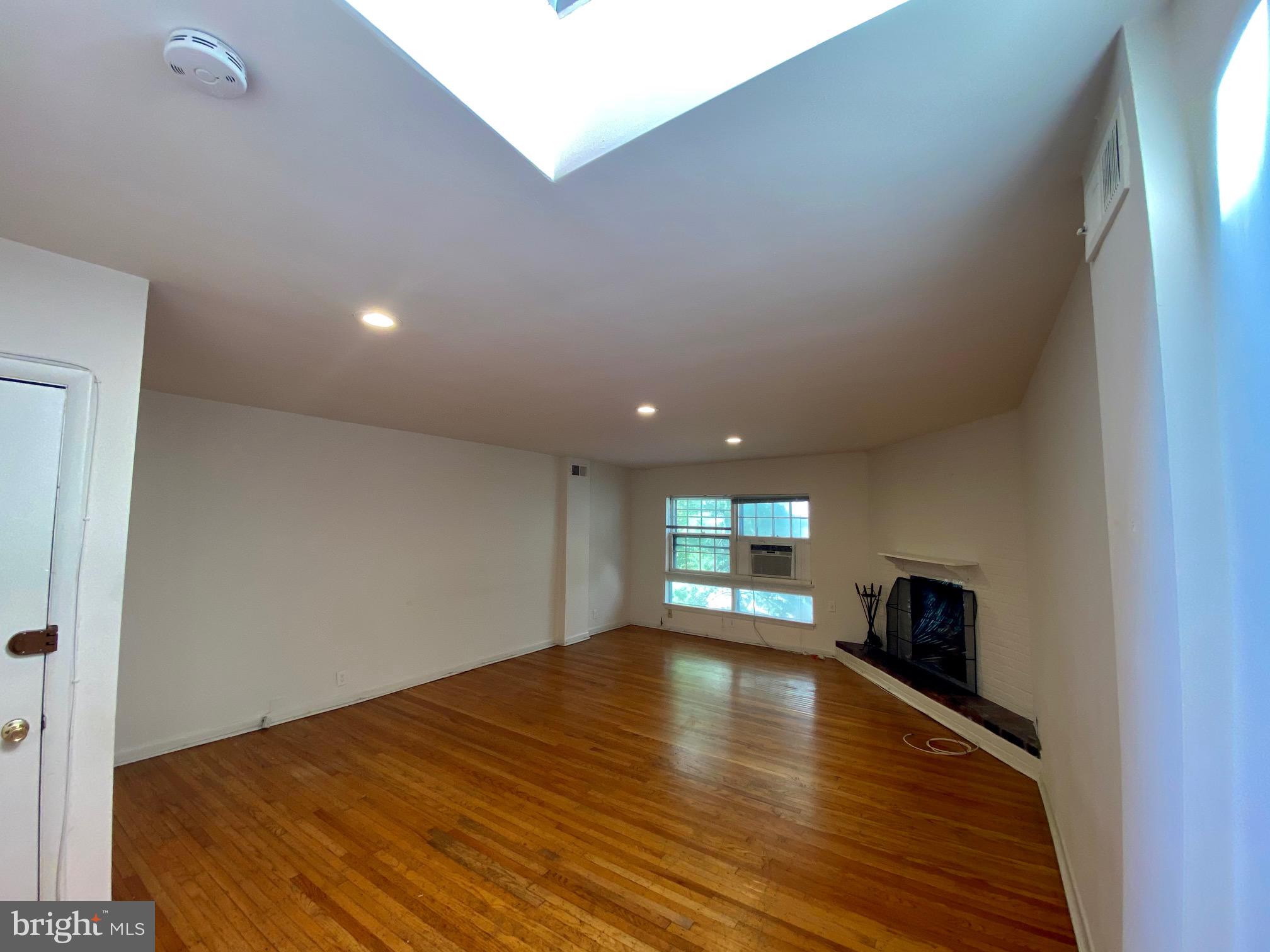 RITTENHOUSE SQUARE - Residential Lease