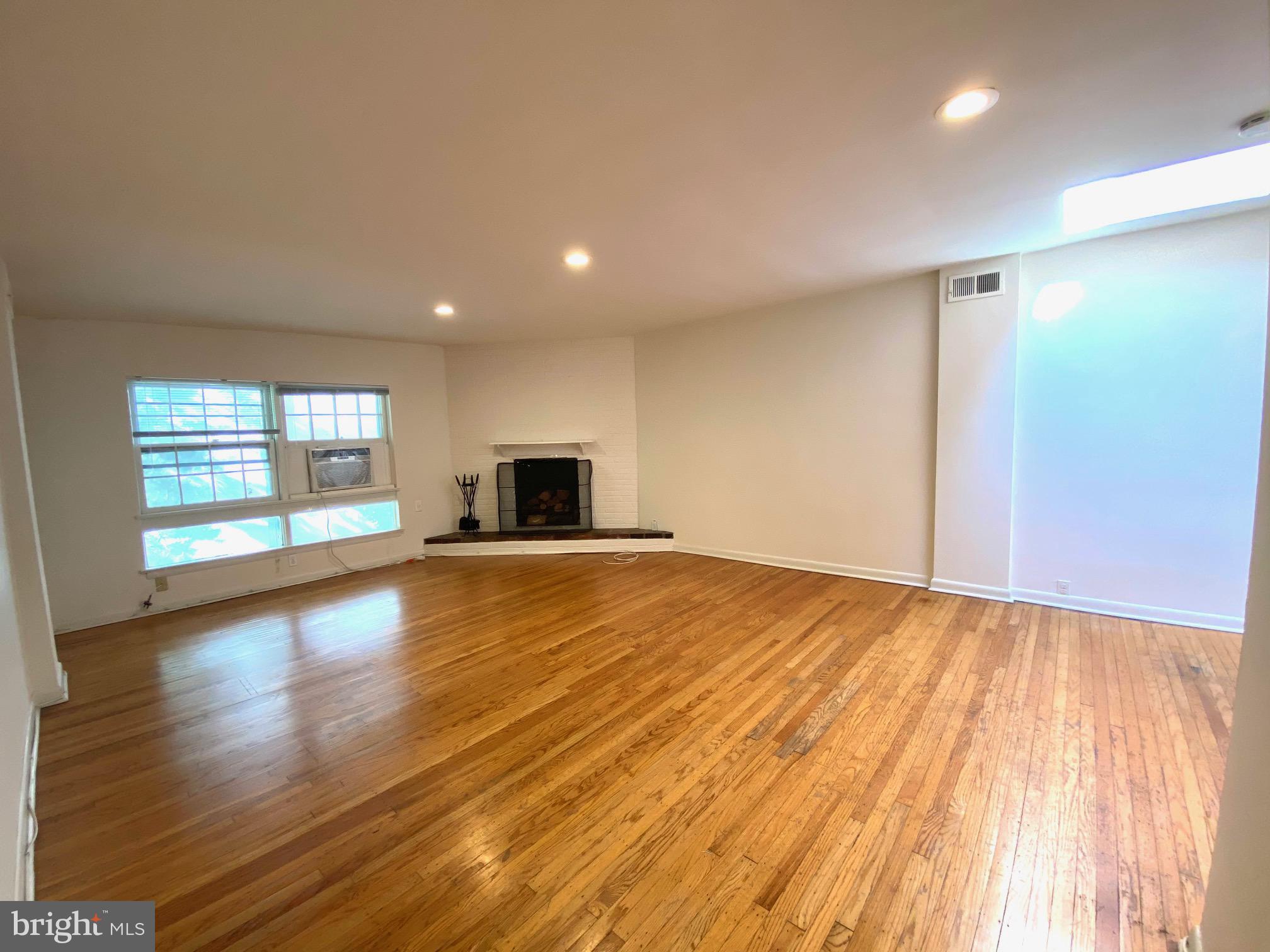 RITTENHOUSE SQUARE - Residential Lease