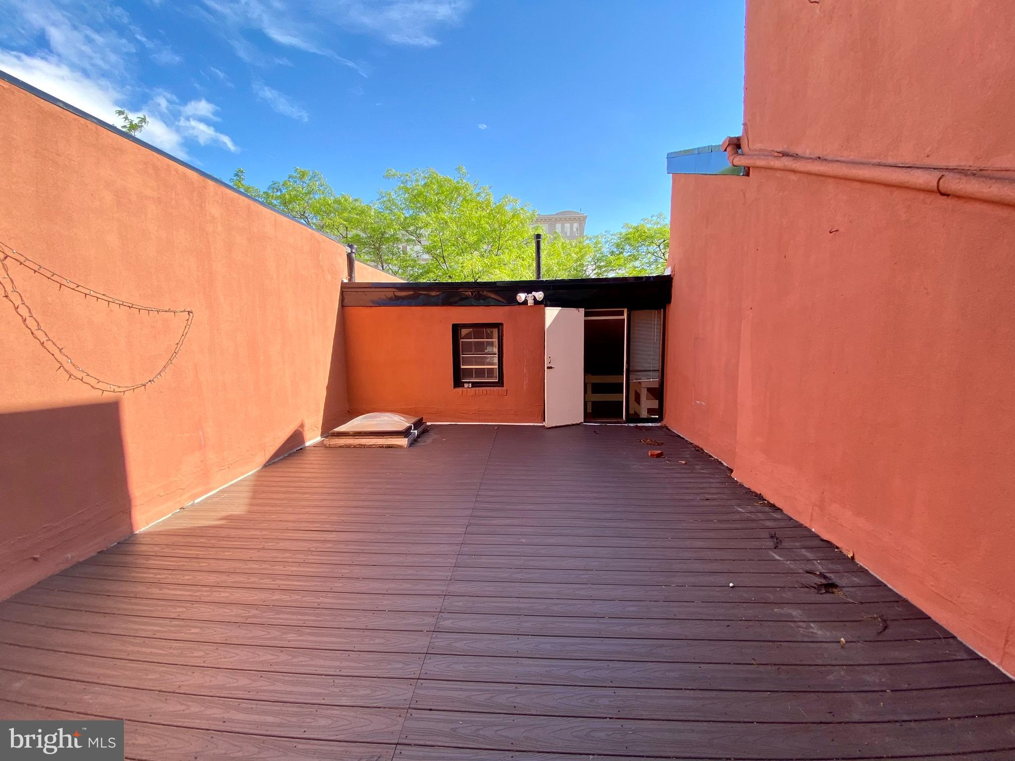 RITTENHOUSE SQUARE - Residential Lease