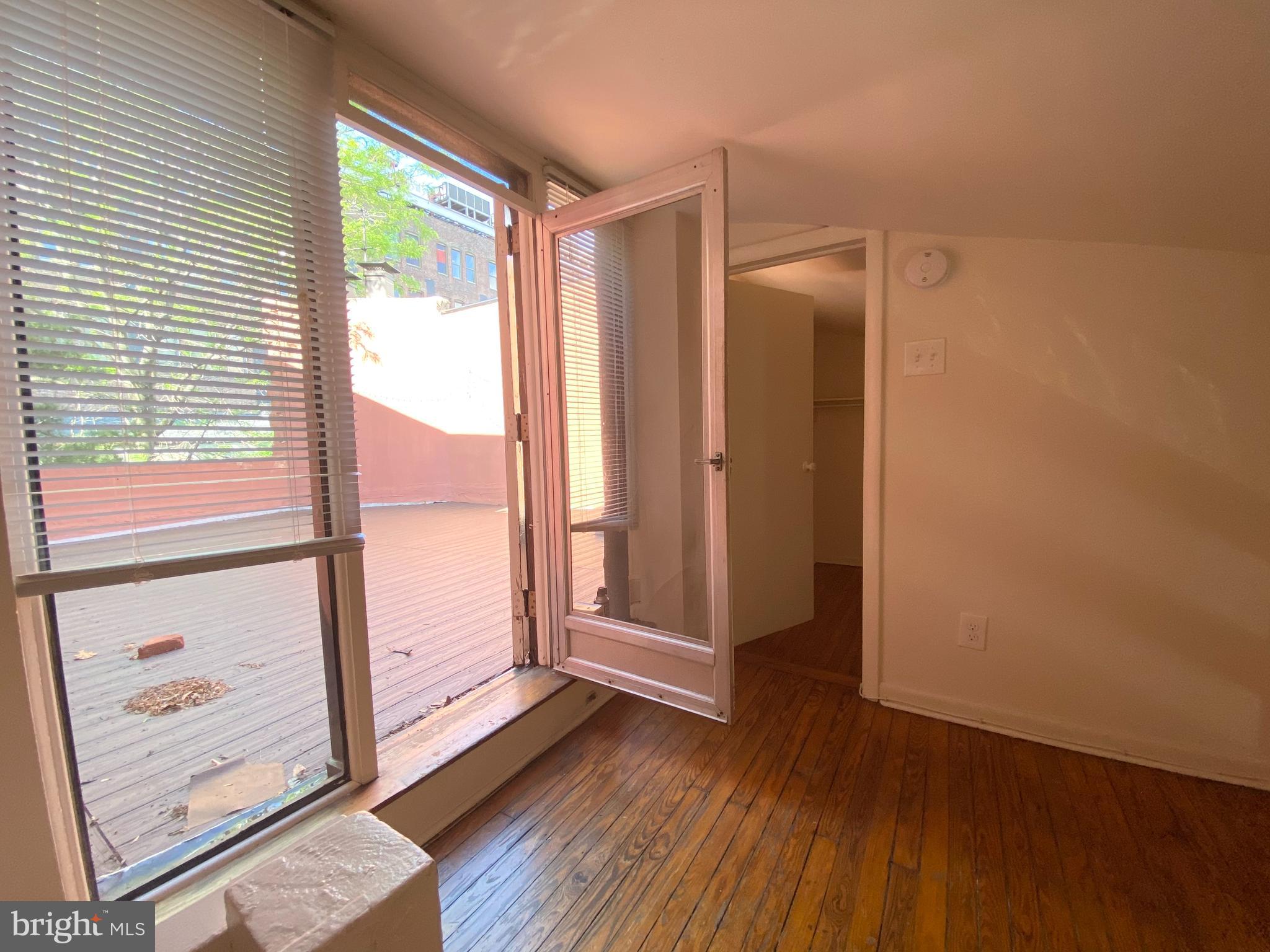 RITTENHOUSE SQUARE - Residential Lease