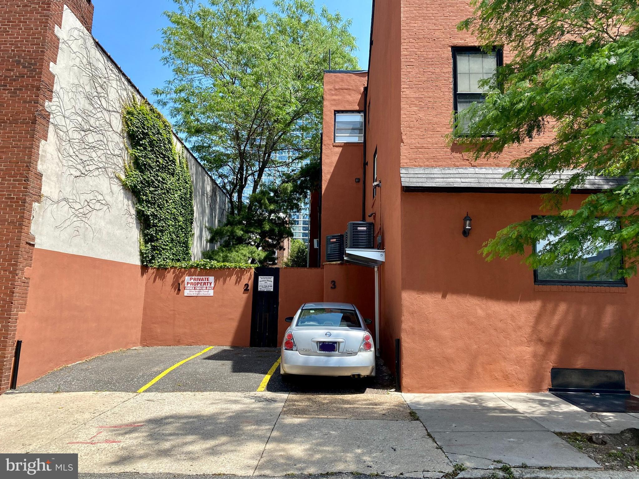 RITTENHOUSE SQUARE - Residential Lease