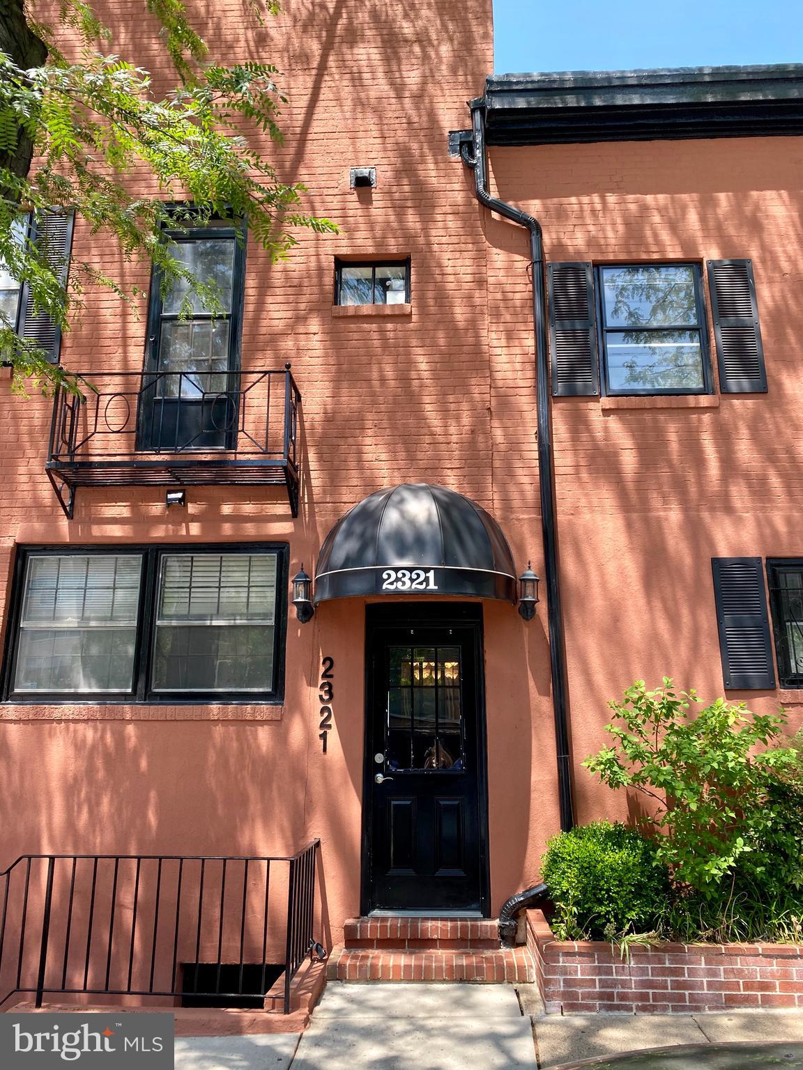 RITTENHOUSE SQUARE - Residential Lease