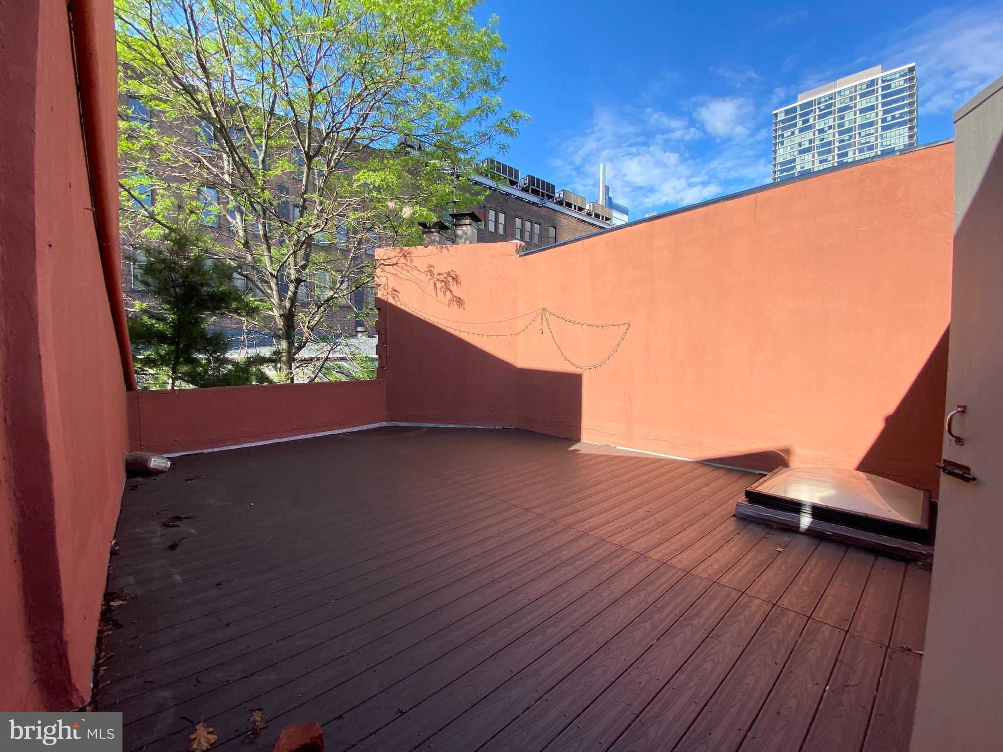 RITTENHOUSE SQUARE - Residential Lease