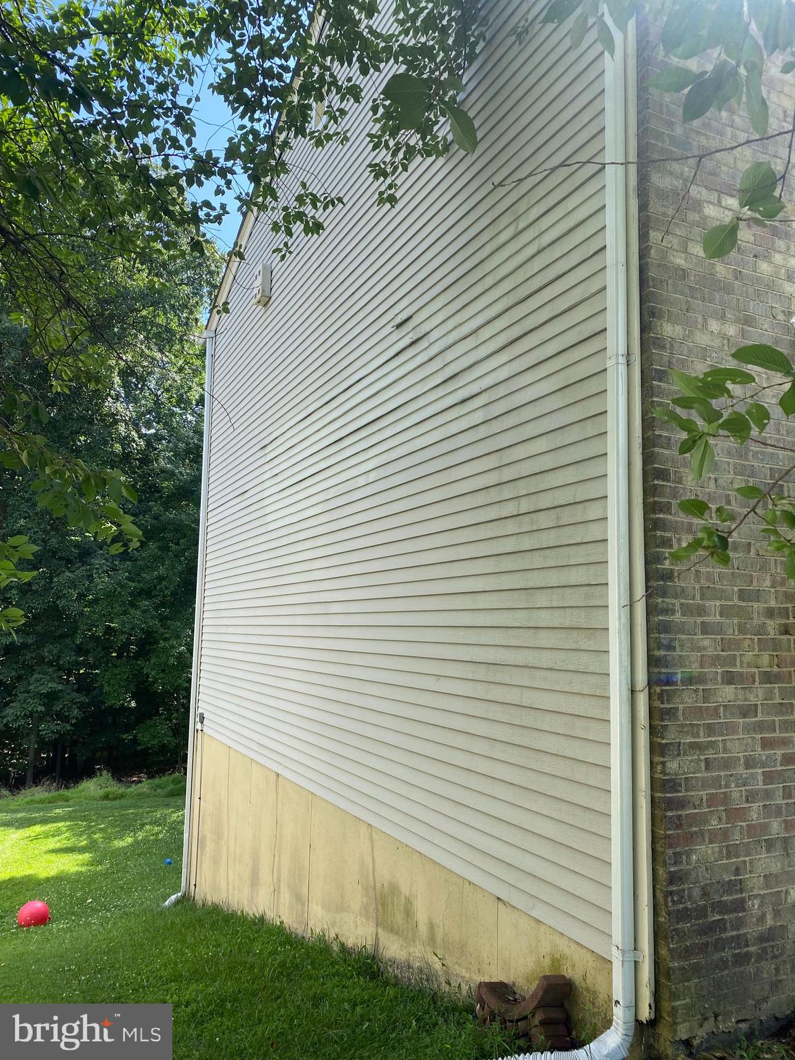 LONGMEAD - Residential