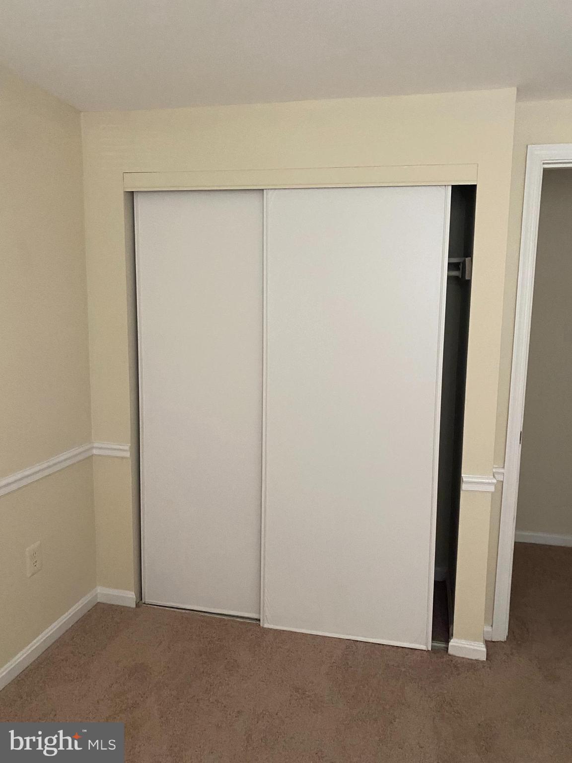 LONGMEAD - Residential