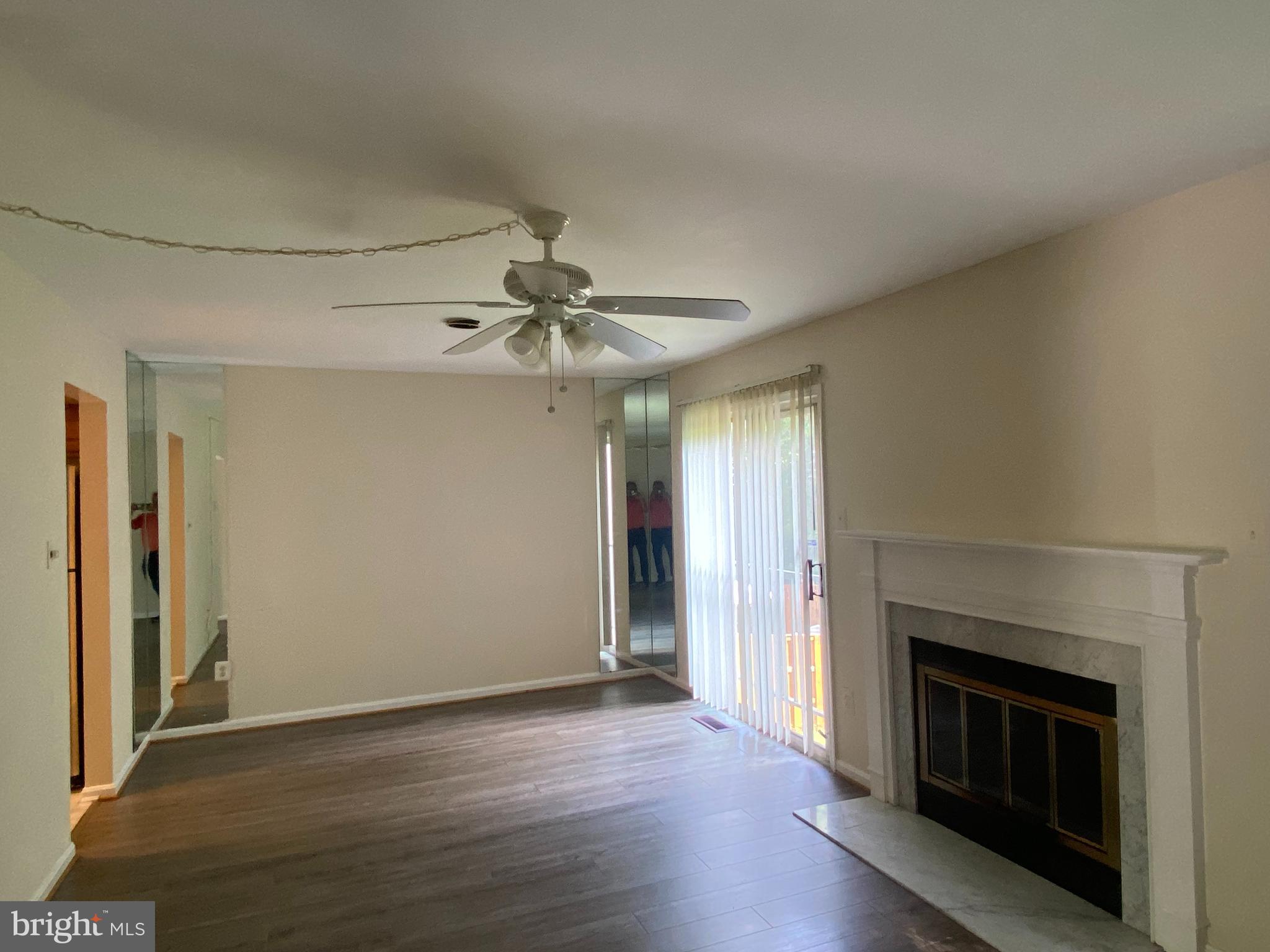 LONGMEAD - Residential