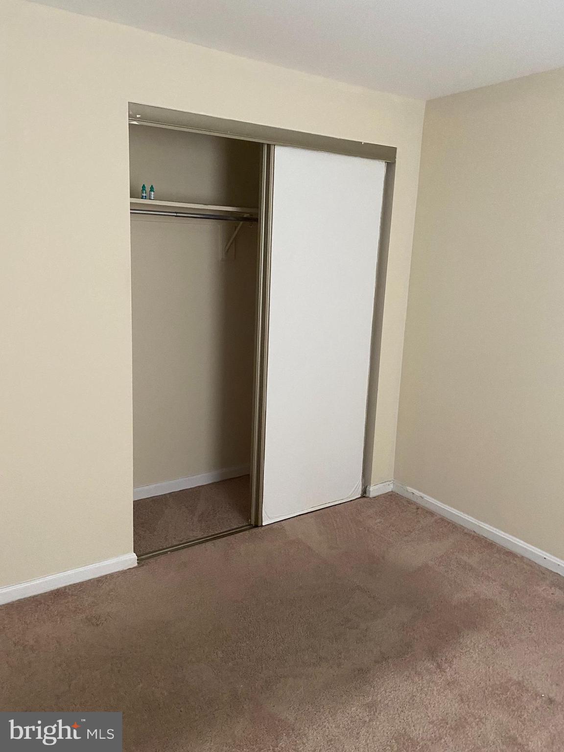 LONGMEAD - Residential