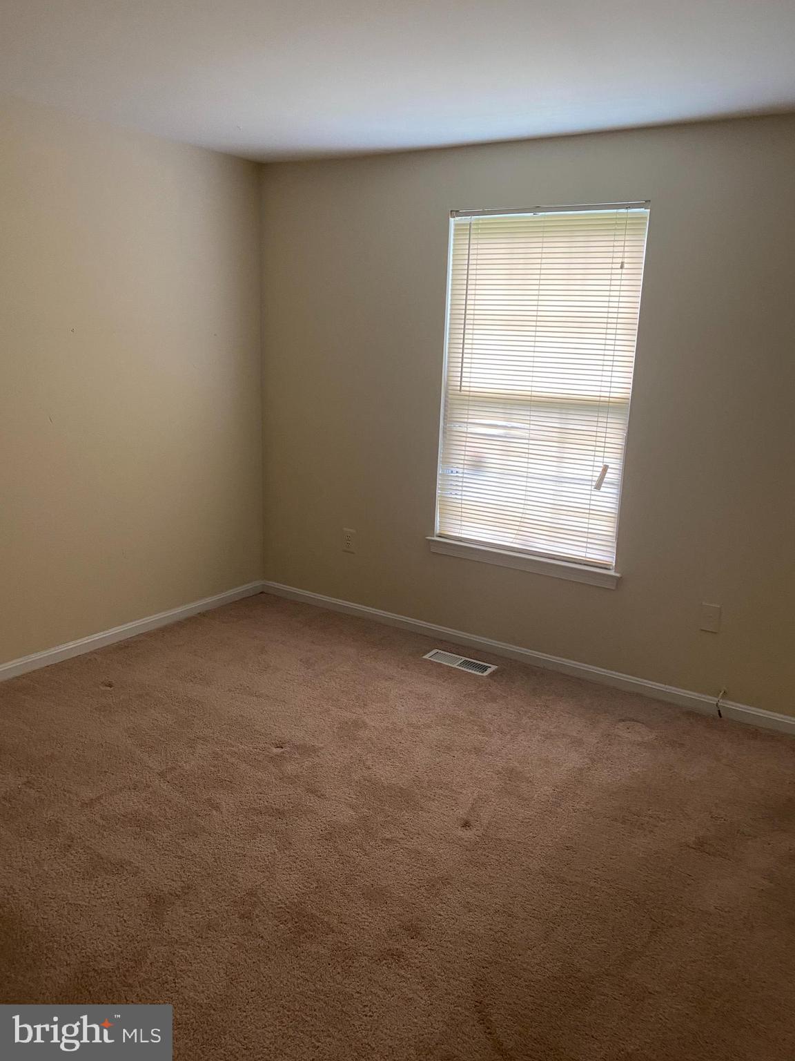 LONGMEAD - Residential