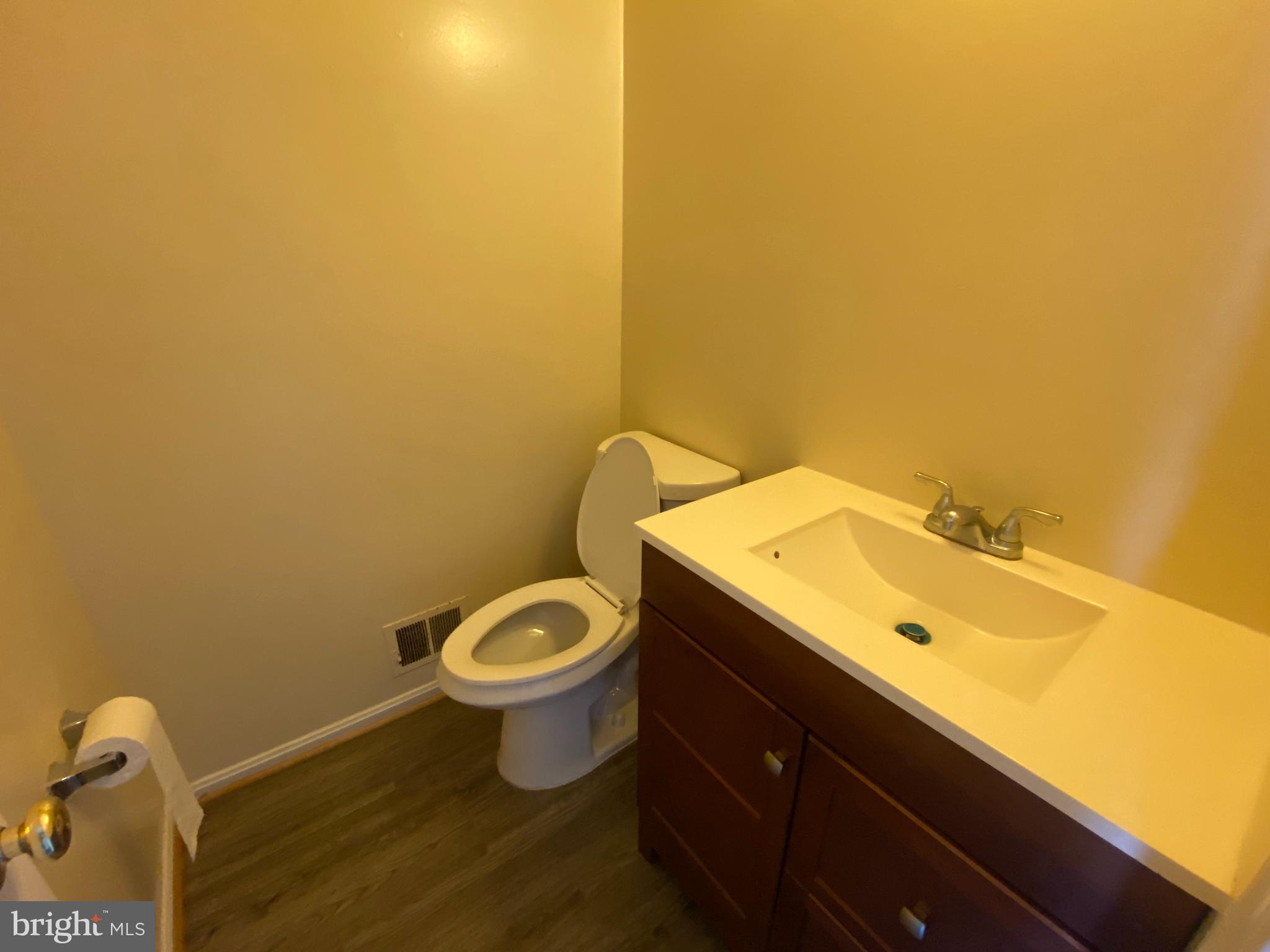 LONGMEAD - Residential