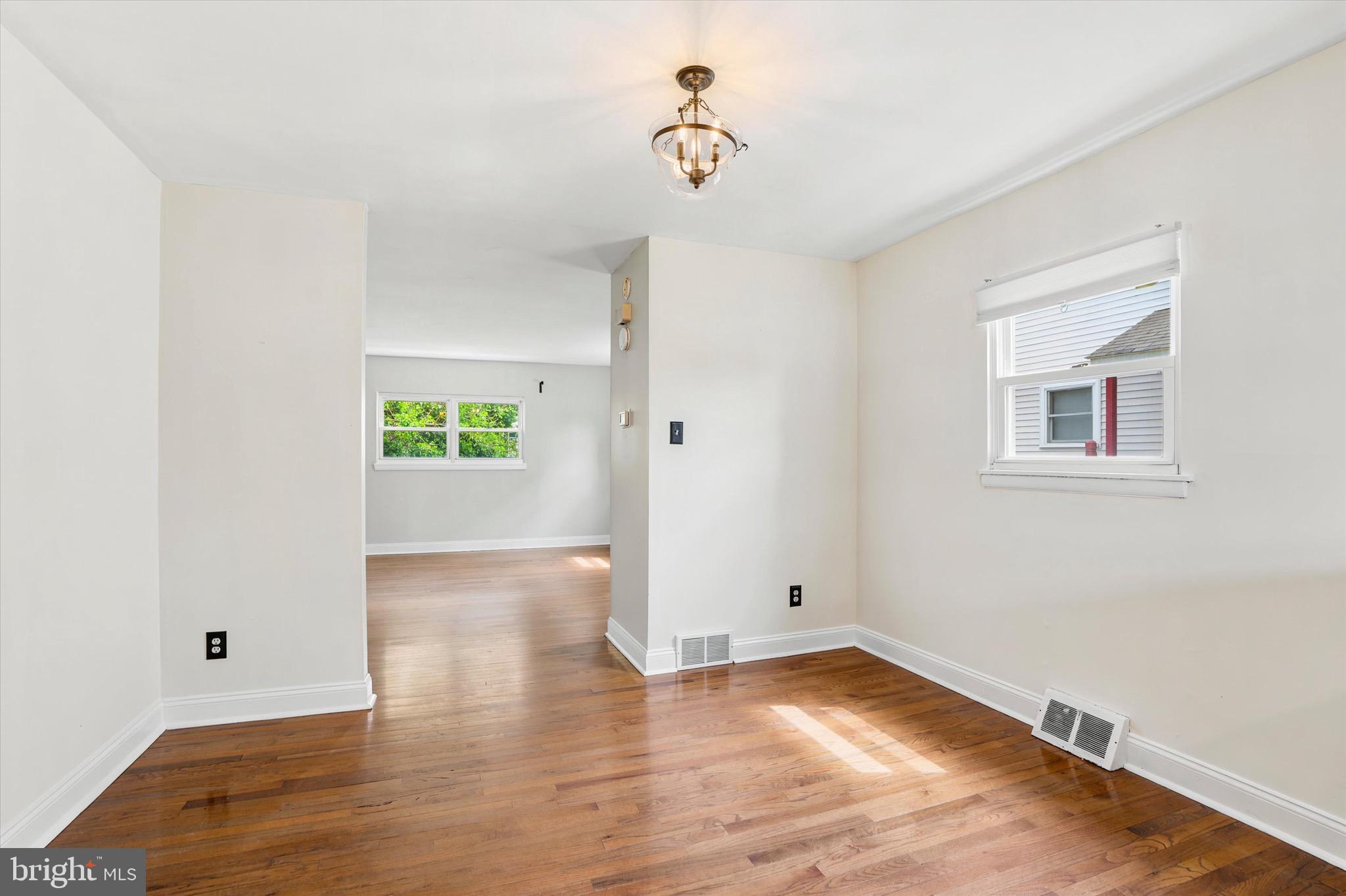 NORRIS HILLS CT - Residential