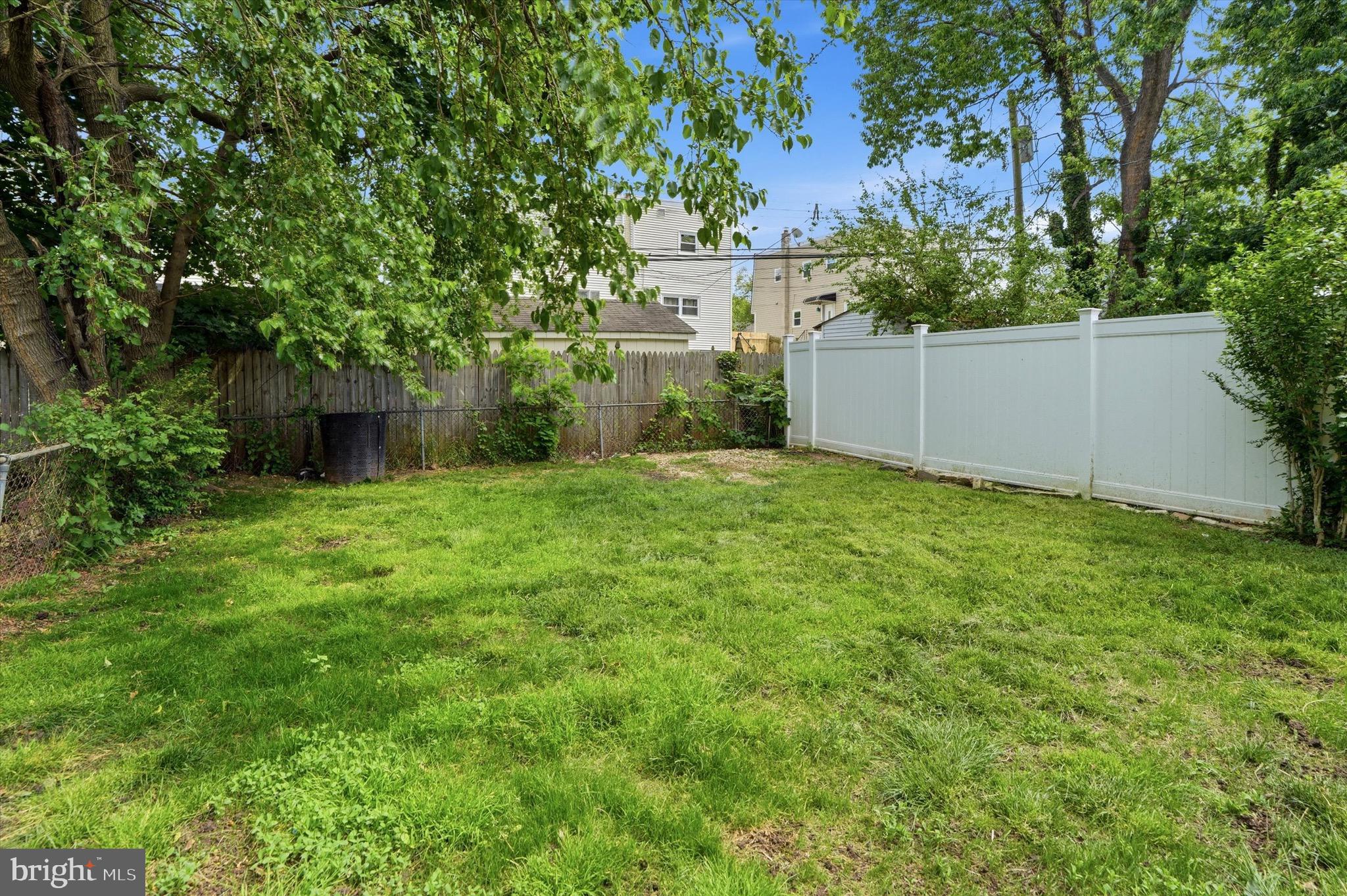 NORRIS HILLS CT - Residential