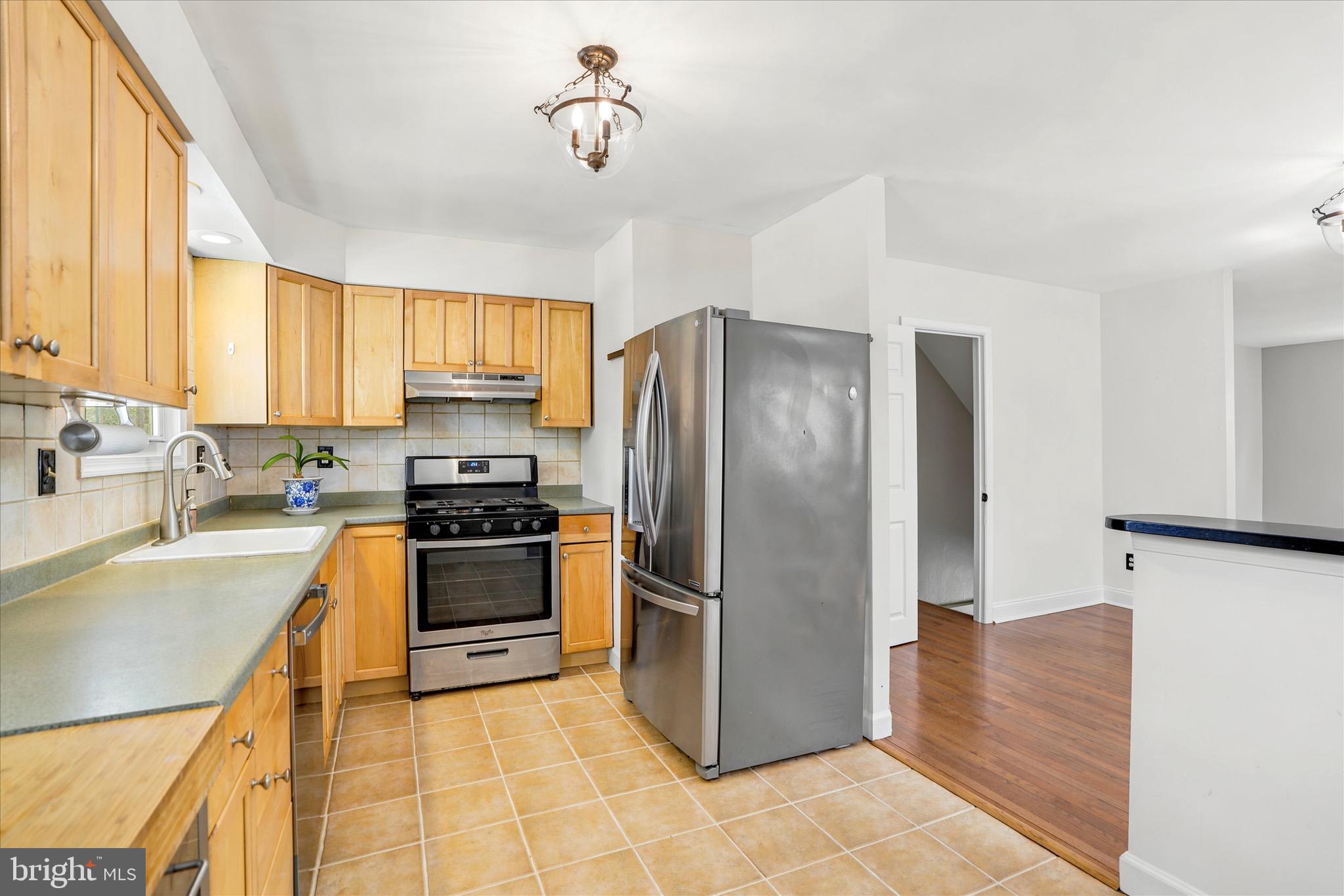 NORRIS HILLS CT - Residential