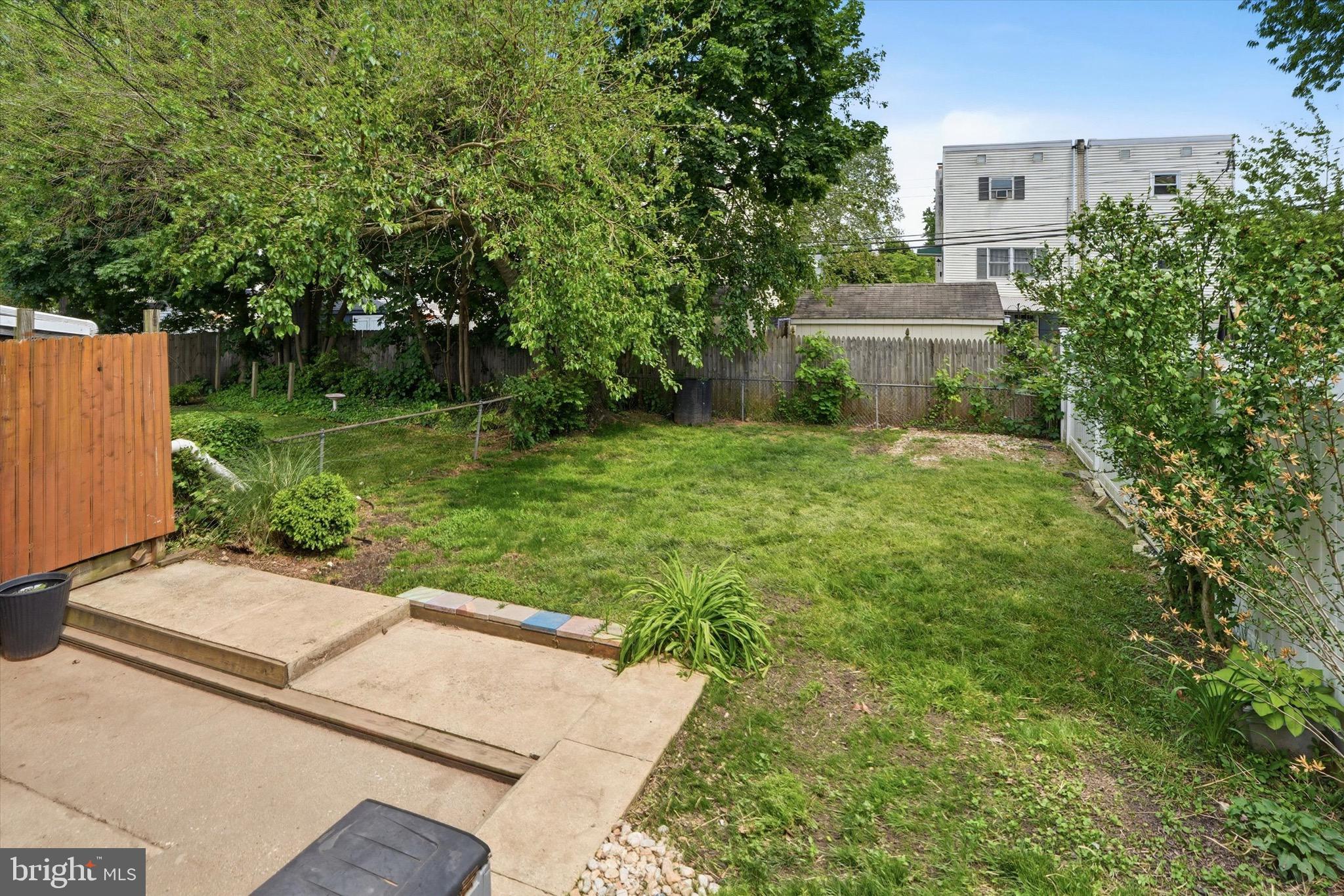 NORRIS HILLS CT - Residential