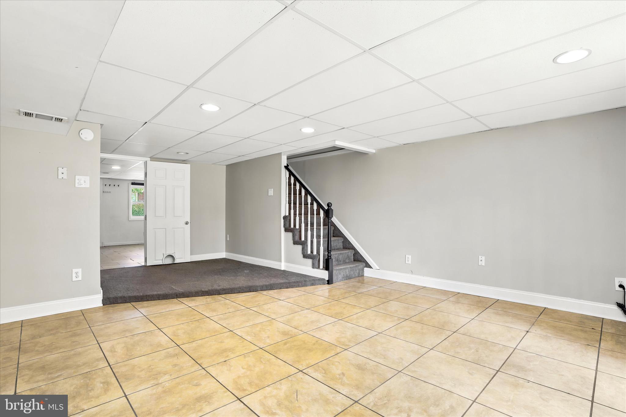 NORRIS HILLS CT - Residential