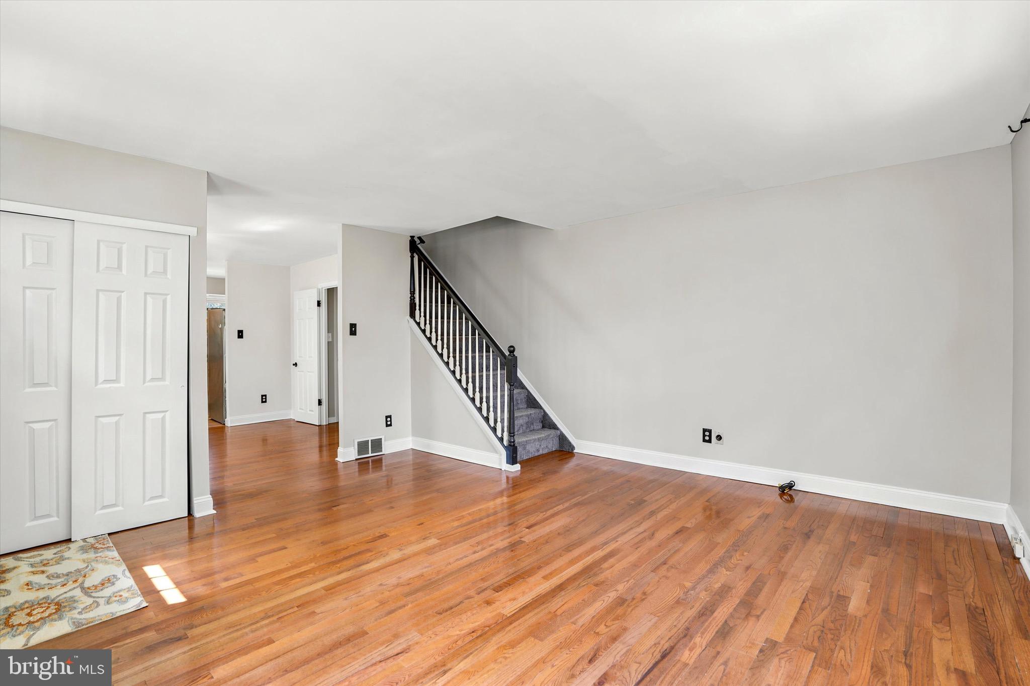 NORRIS HILLS CT - Residential