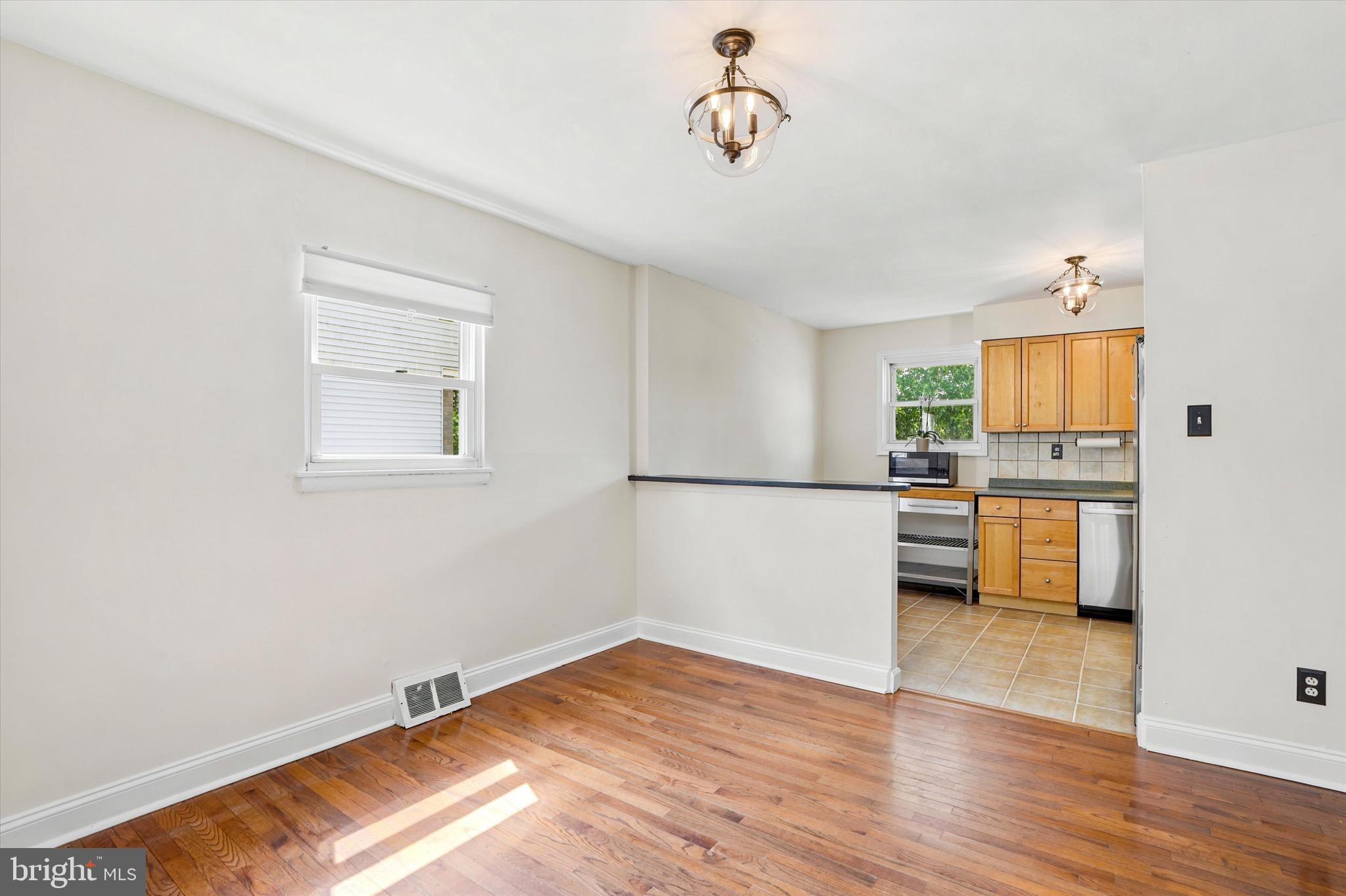 NORRIS HILLS CT - Residential