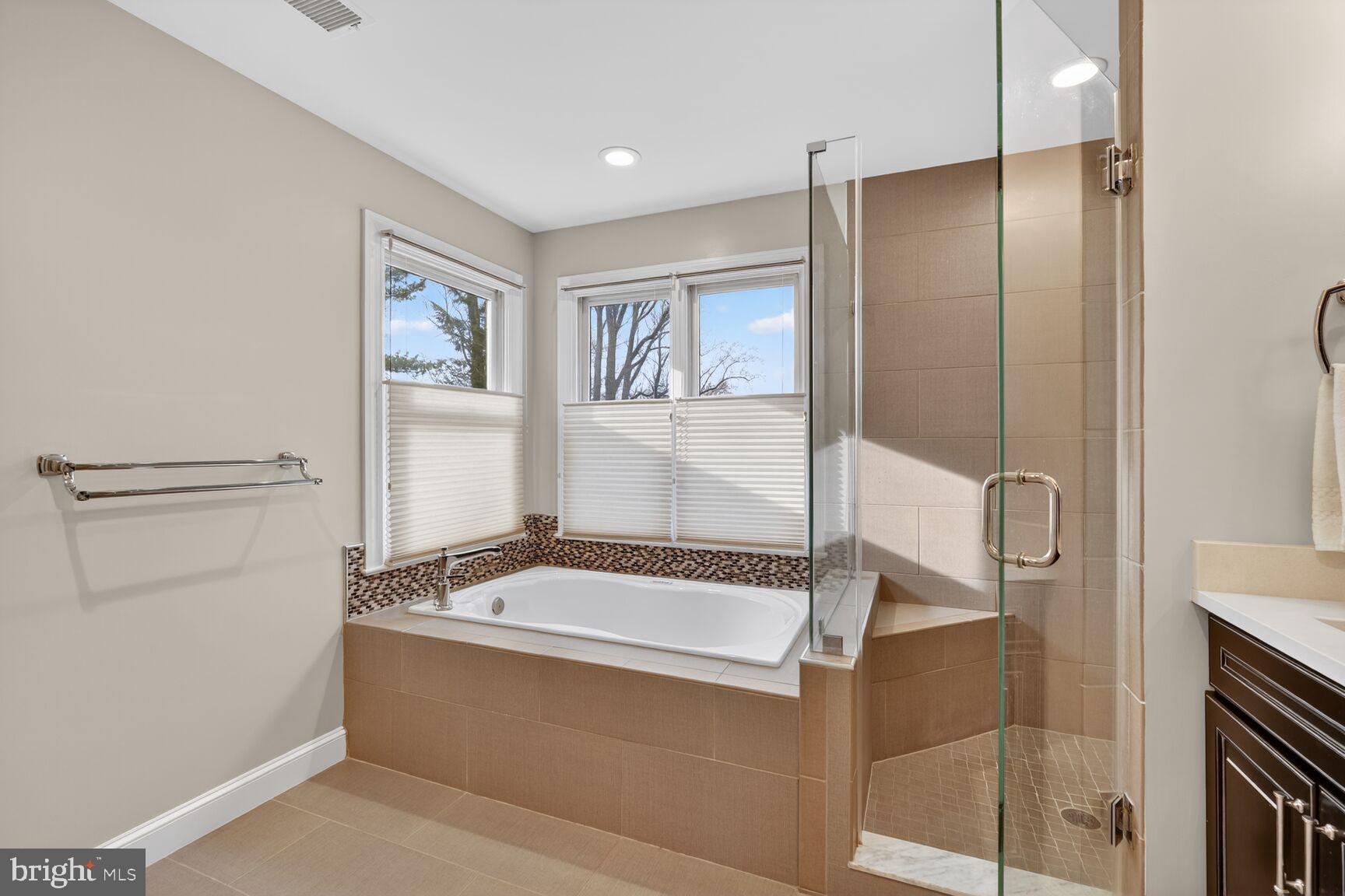 SHIRLEY WOODS - Residential