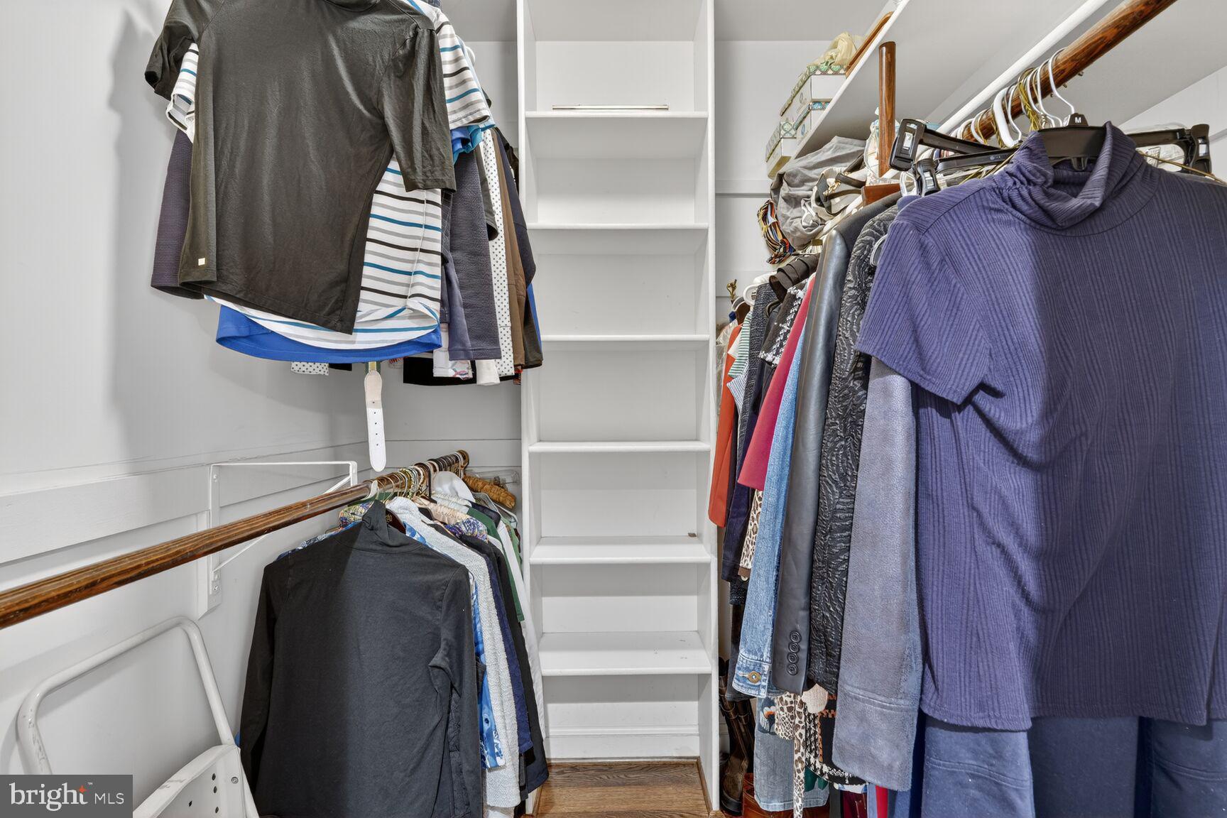 SHIRLEY WOODS - Residential