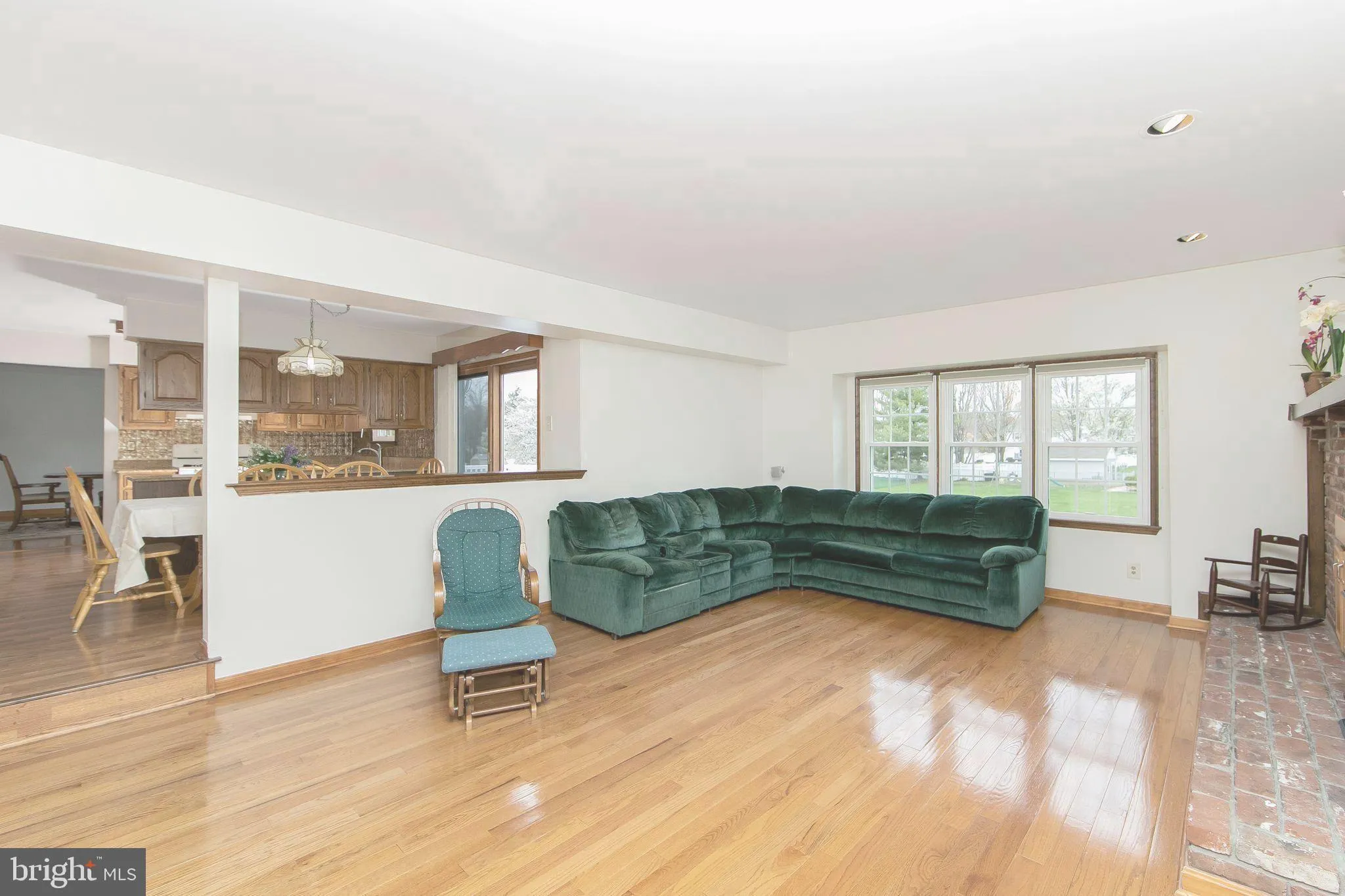 Sewell, New Jersey 08080, United States, 4 Bedrooms Bedrooms, ,4 BathroomsBathrooms,Residential,Pending,108485