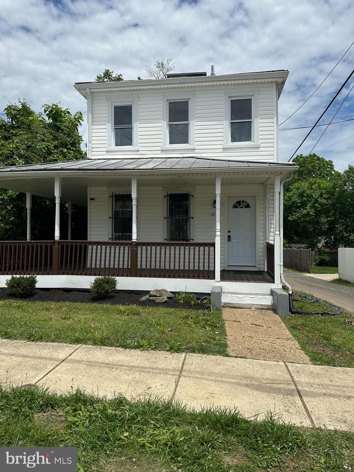 OAKMONT - Residential