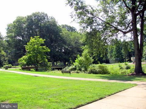 RIVER TOWERS - Residential