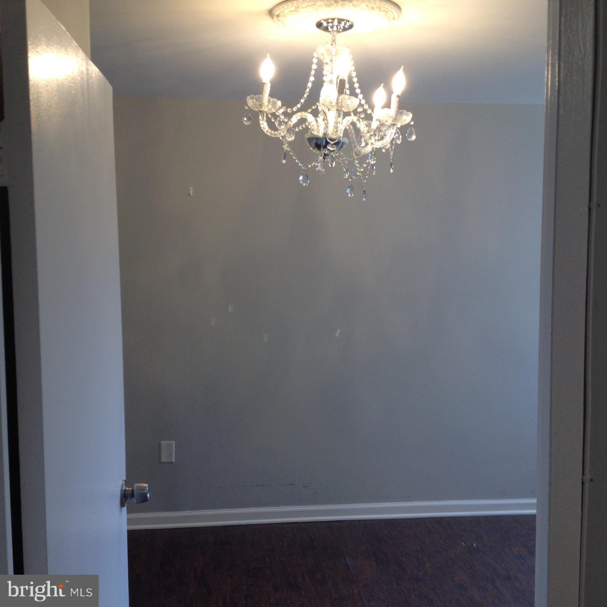 RIVER TOWERS - Residential