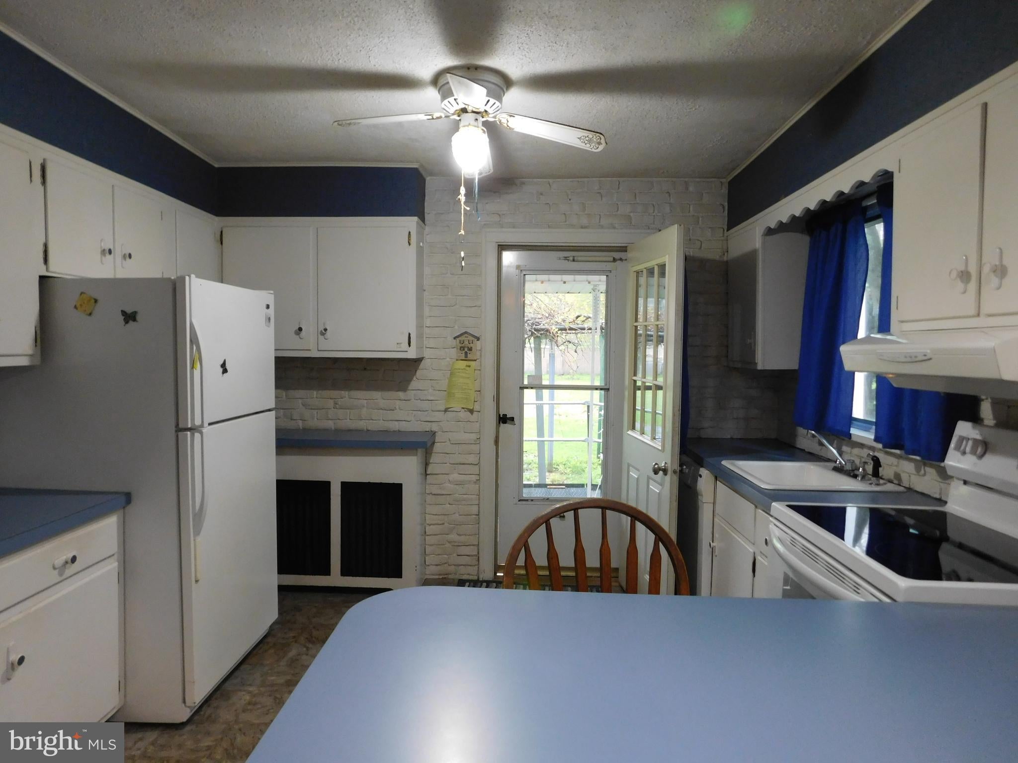 319 LOFTY ROAD
