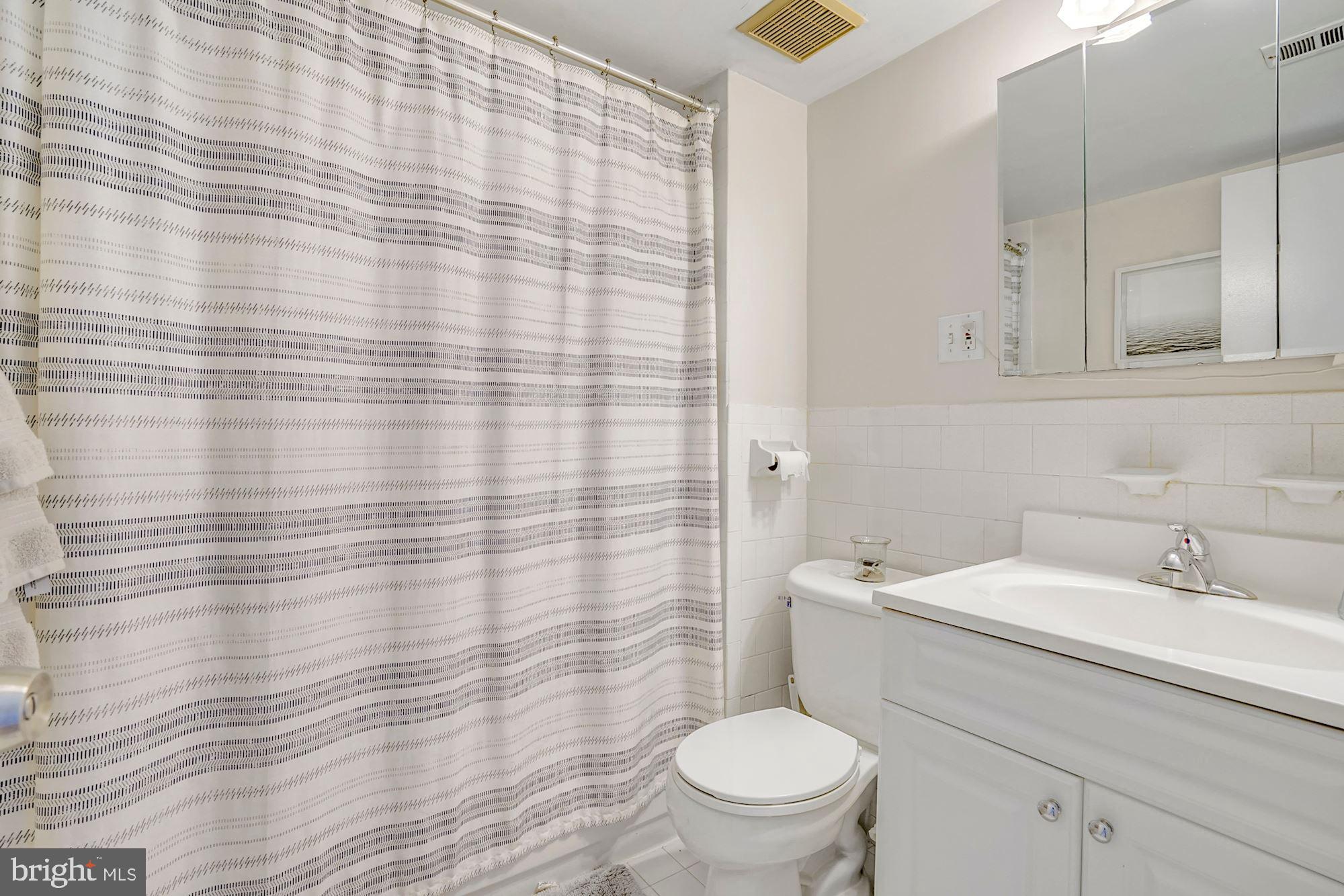 AMERICANA FINMARK - Residential