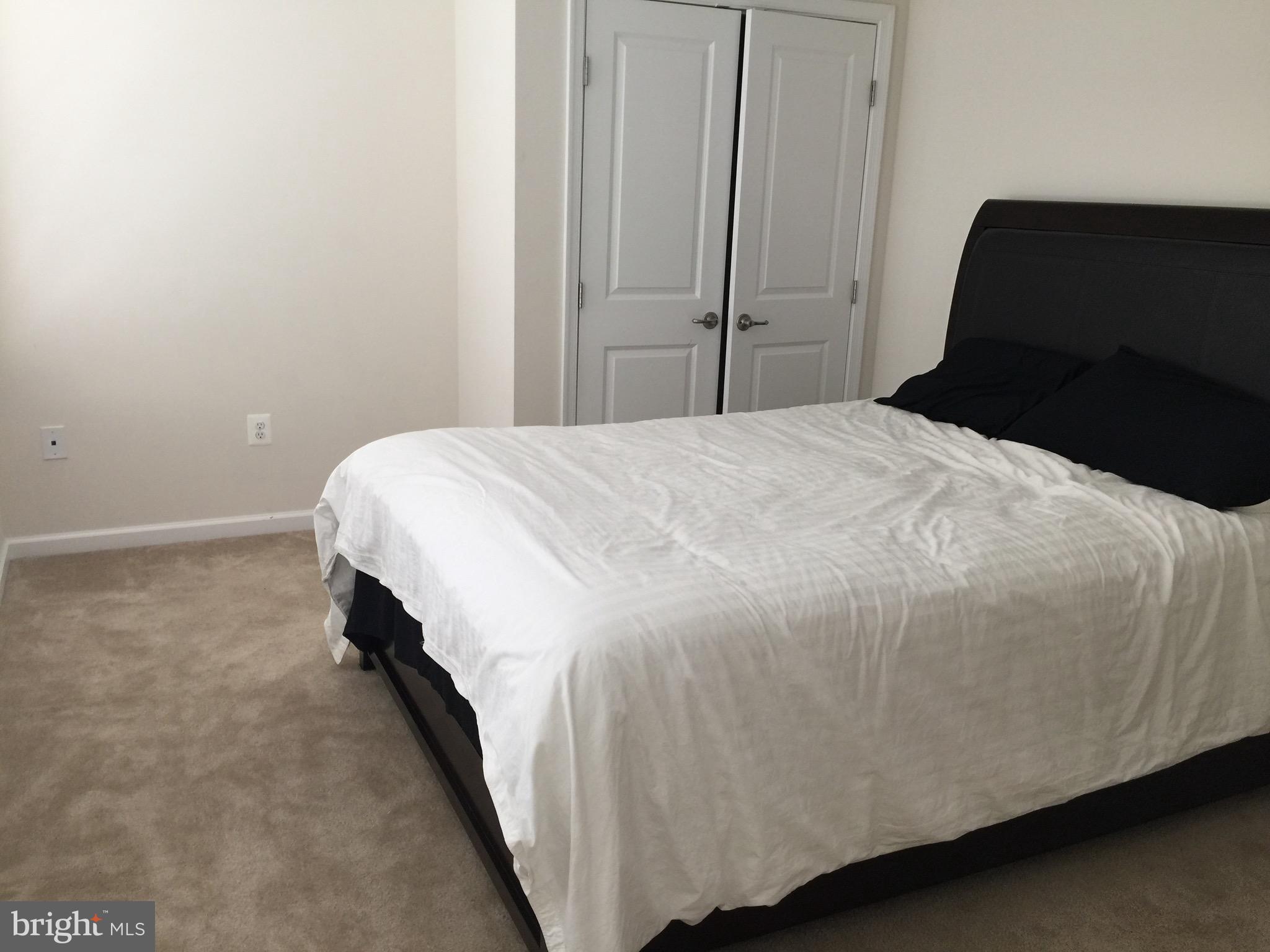 VILLAGE OF IDLEWILD - Residential Lease