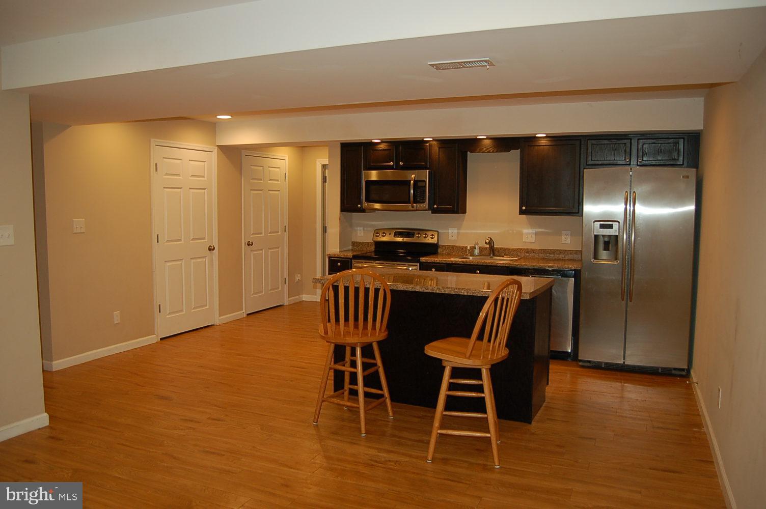 VILLAGE OF IDLEWILD - Residential Lease