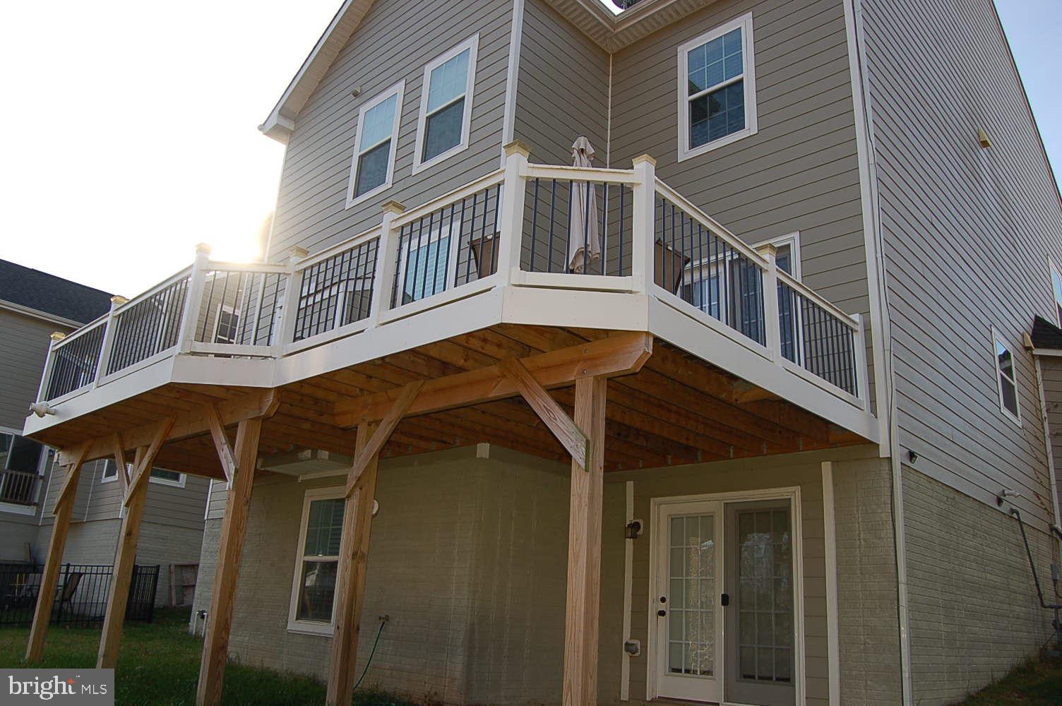 VILLAGE OF IDLEWILD - Residential Lease