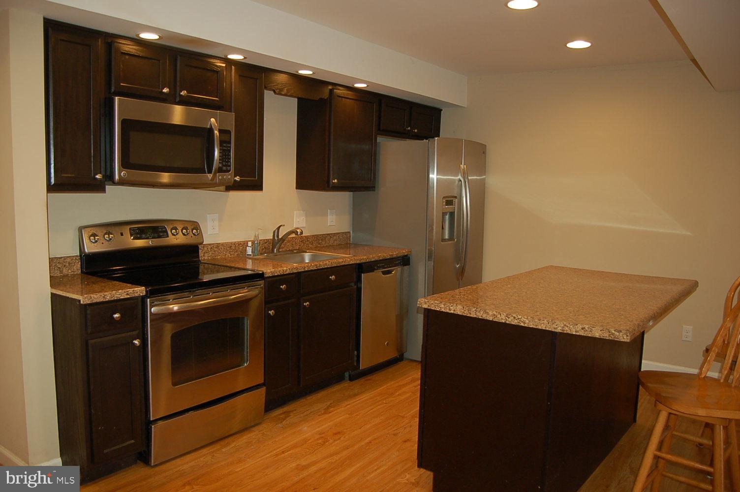 VILLAGE OF IDLEWILD - Residential Lease