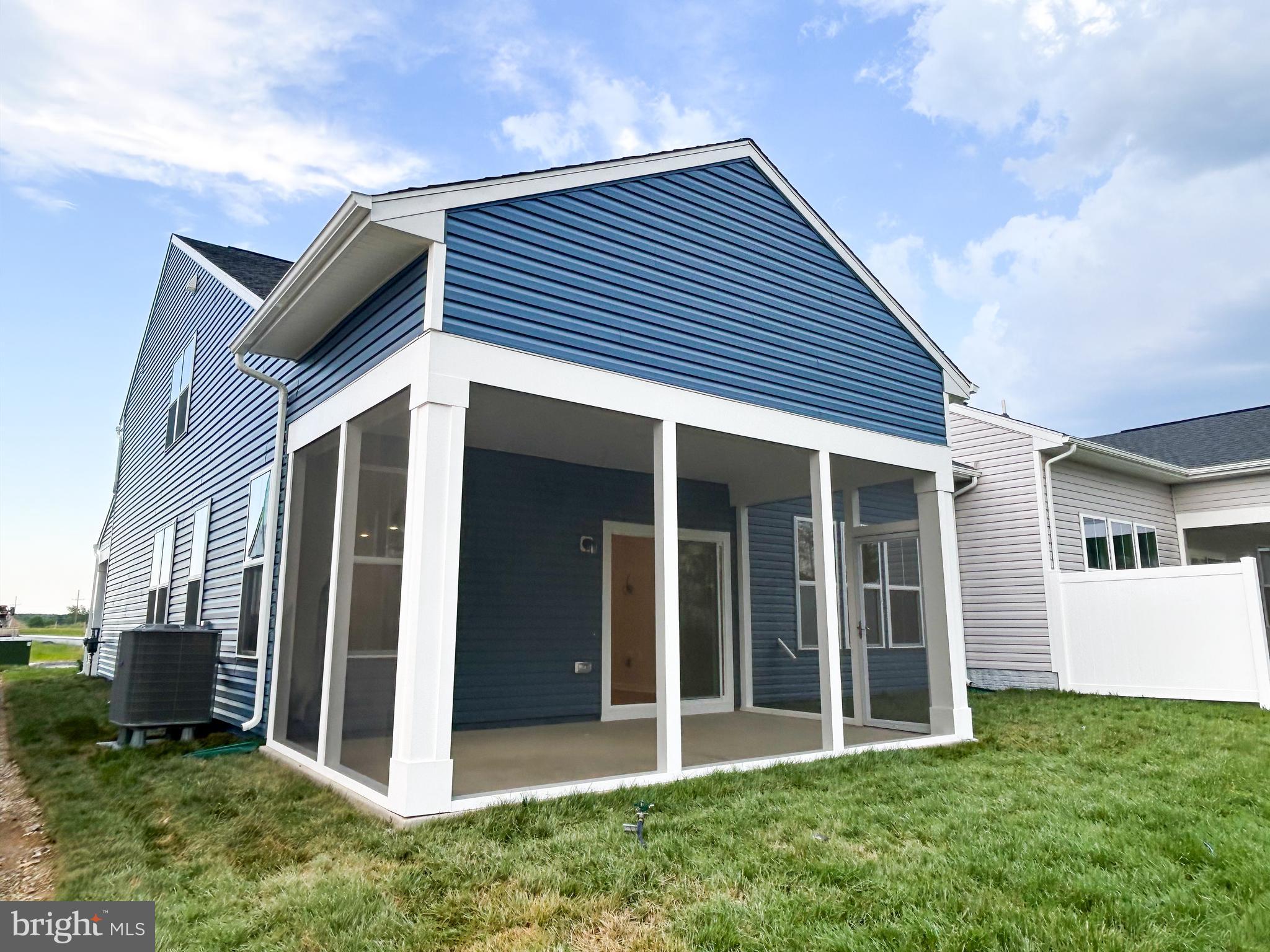 108 ZINNIA LANE