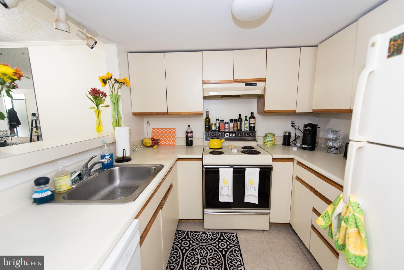 THOREAU PLACE CONDOS - Residential Lease