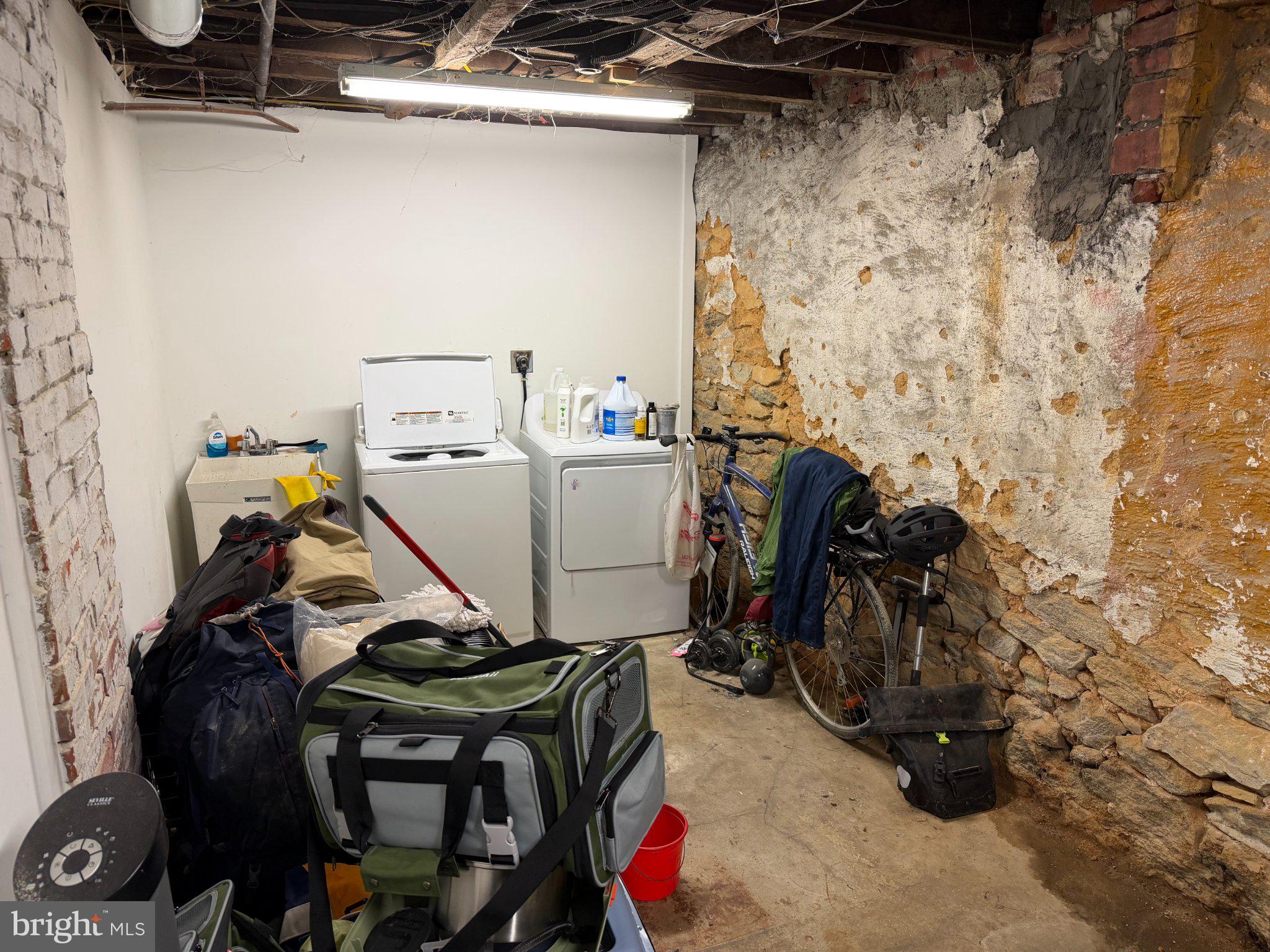 CEDAR PARK - Residential Income