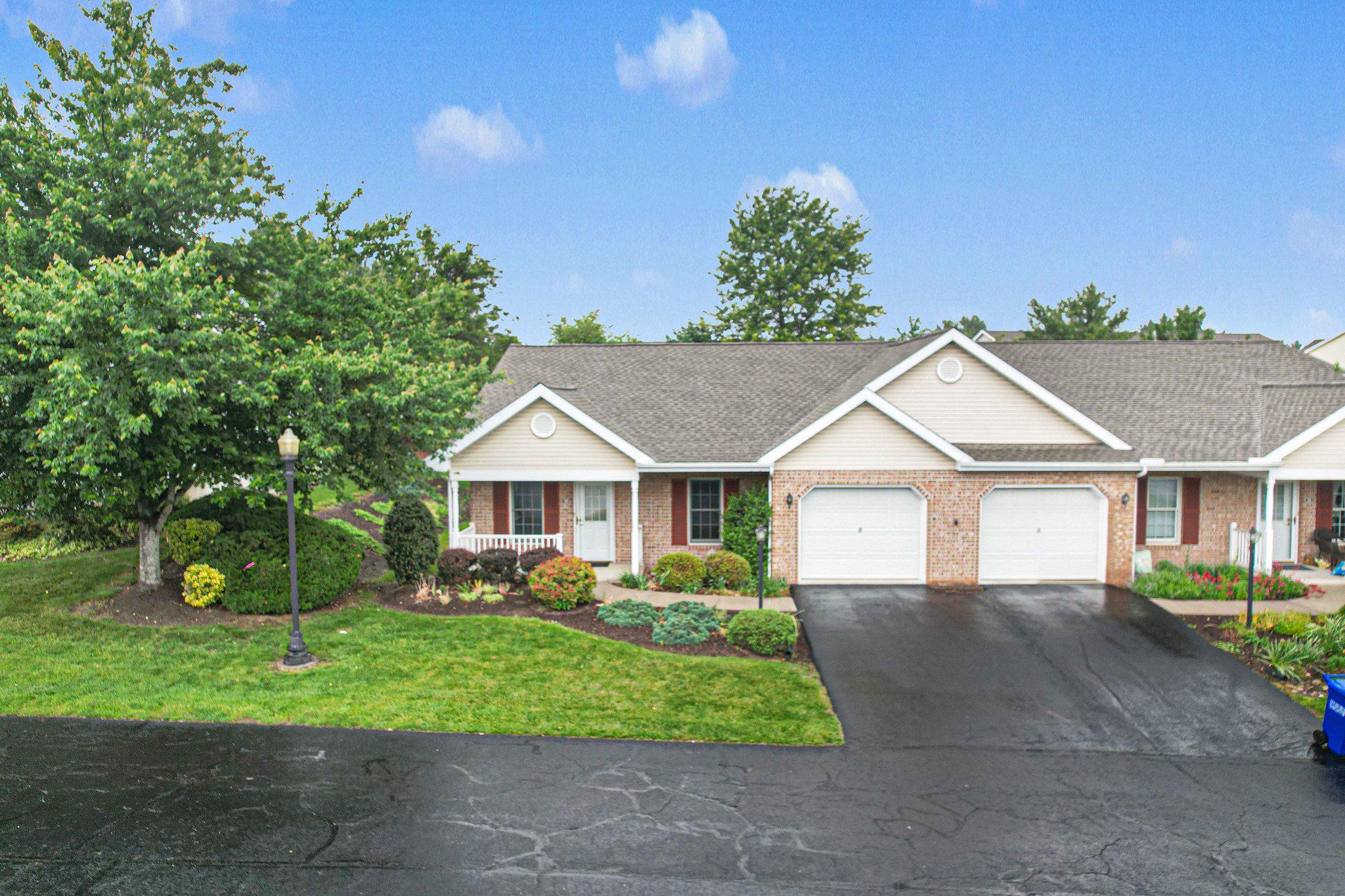 BENT CREEK CROSSING - Residential