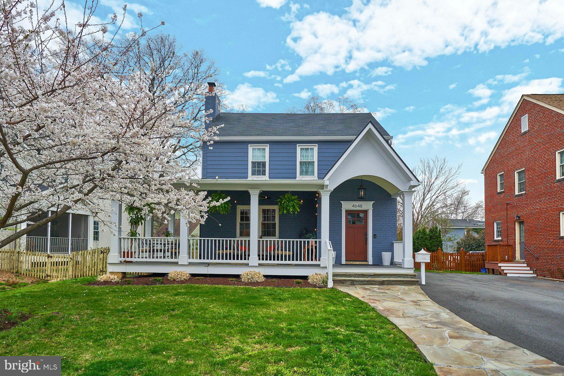 LEE HEIGHTS - Residential