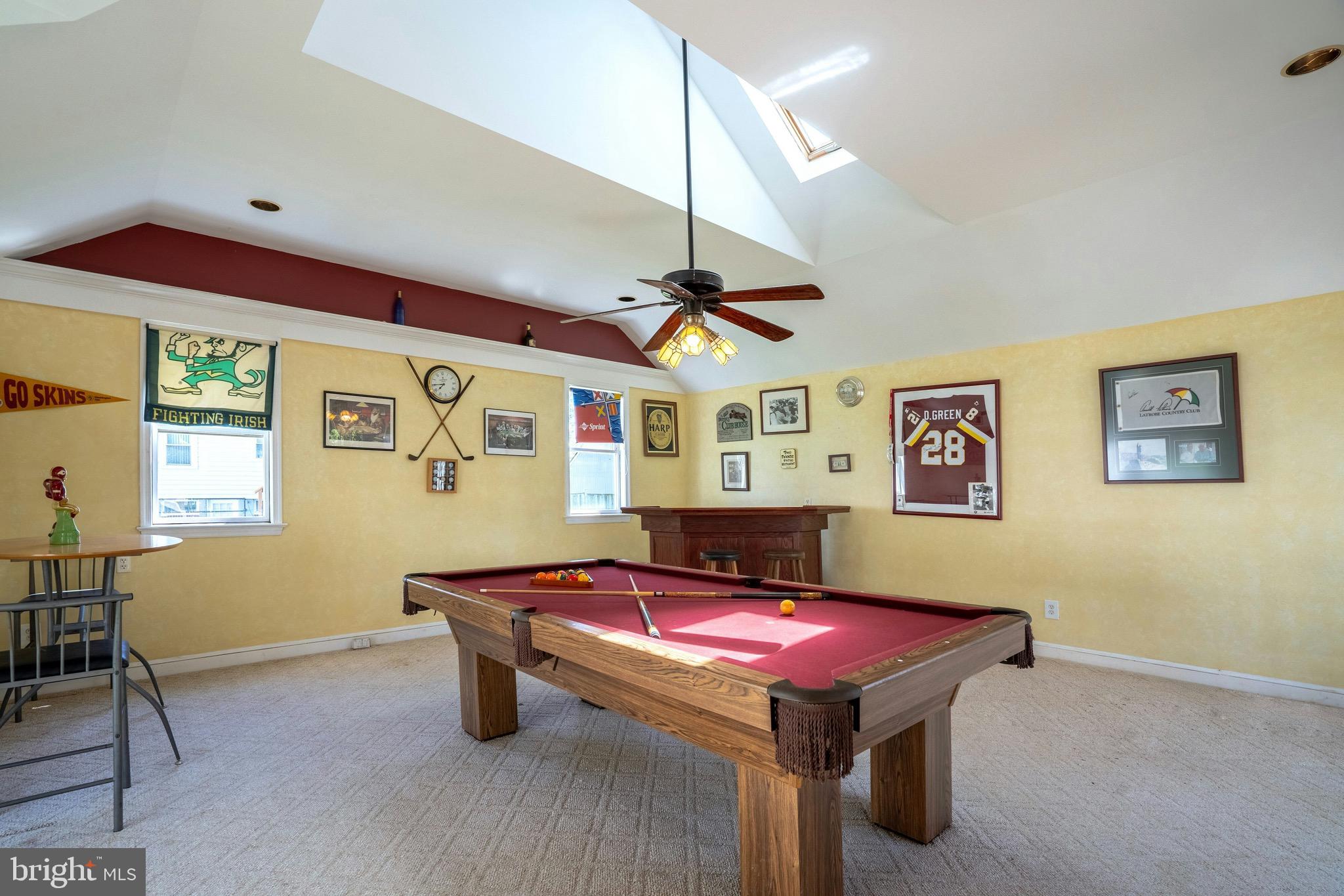 LEE HEIGHTS - Residential
