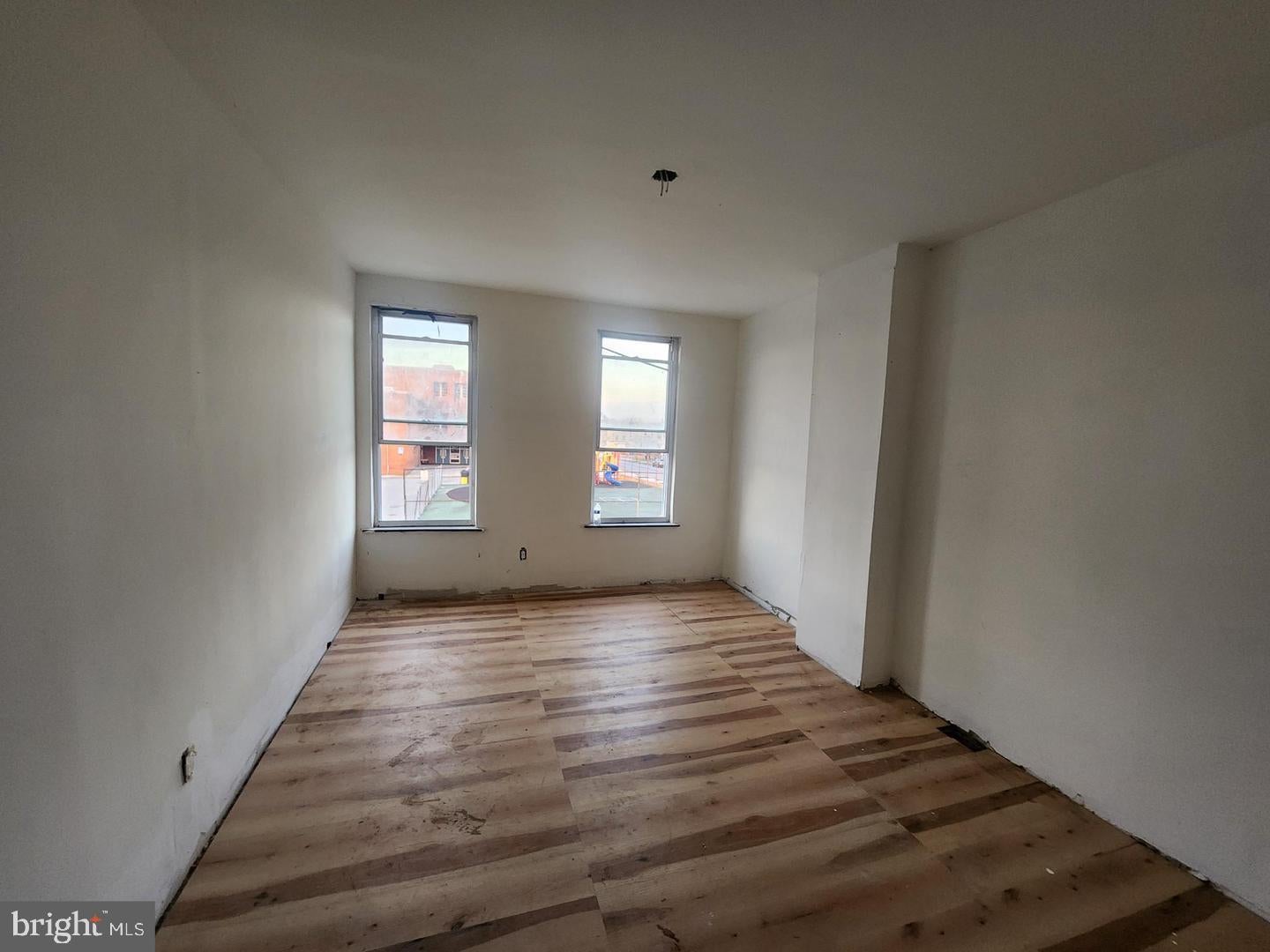 409 PULASKI STREET