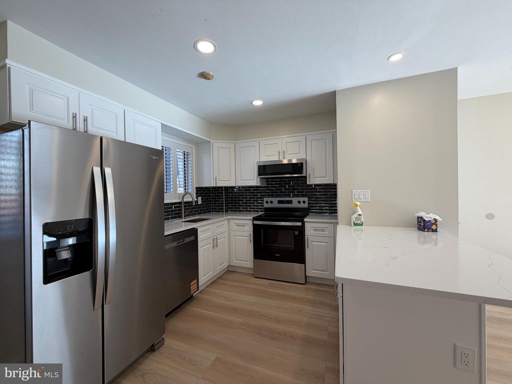 Photo of 1109 South Street #B, PHILADELPHIA, PA 19147 (MLS # PAPH2565202)