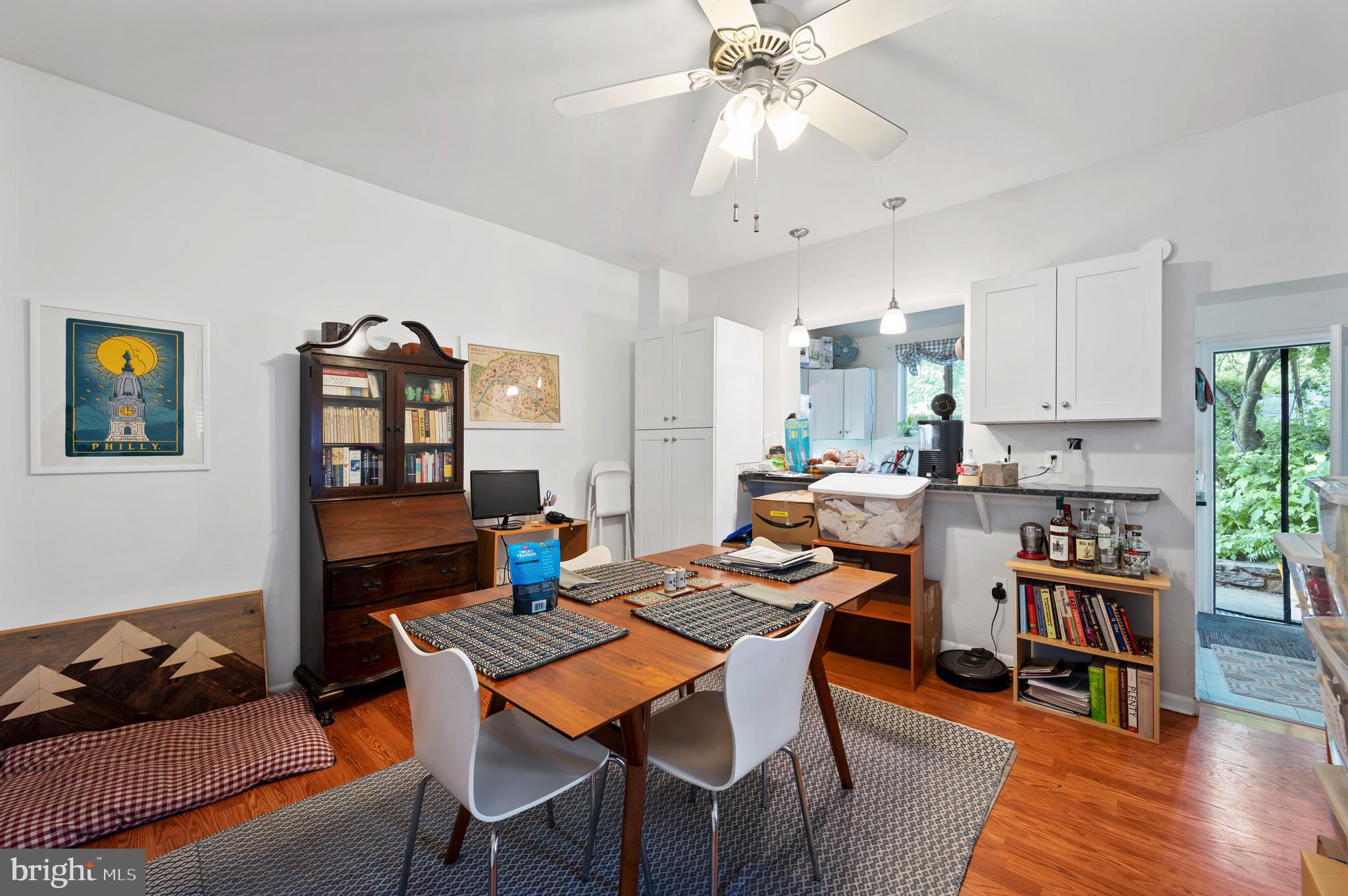 EAST FALLS - Residential