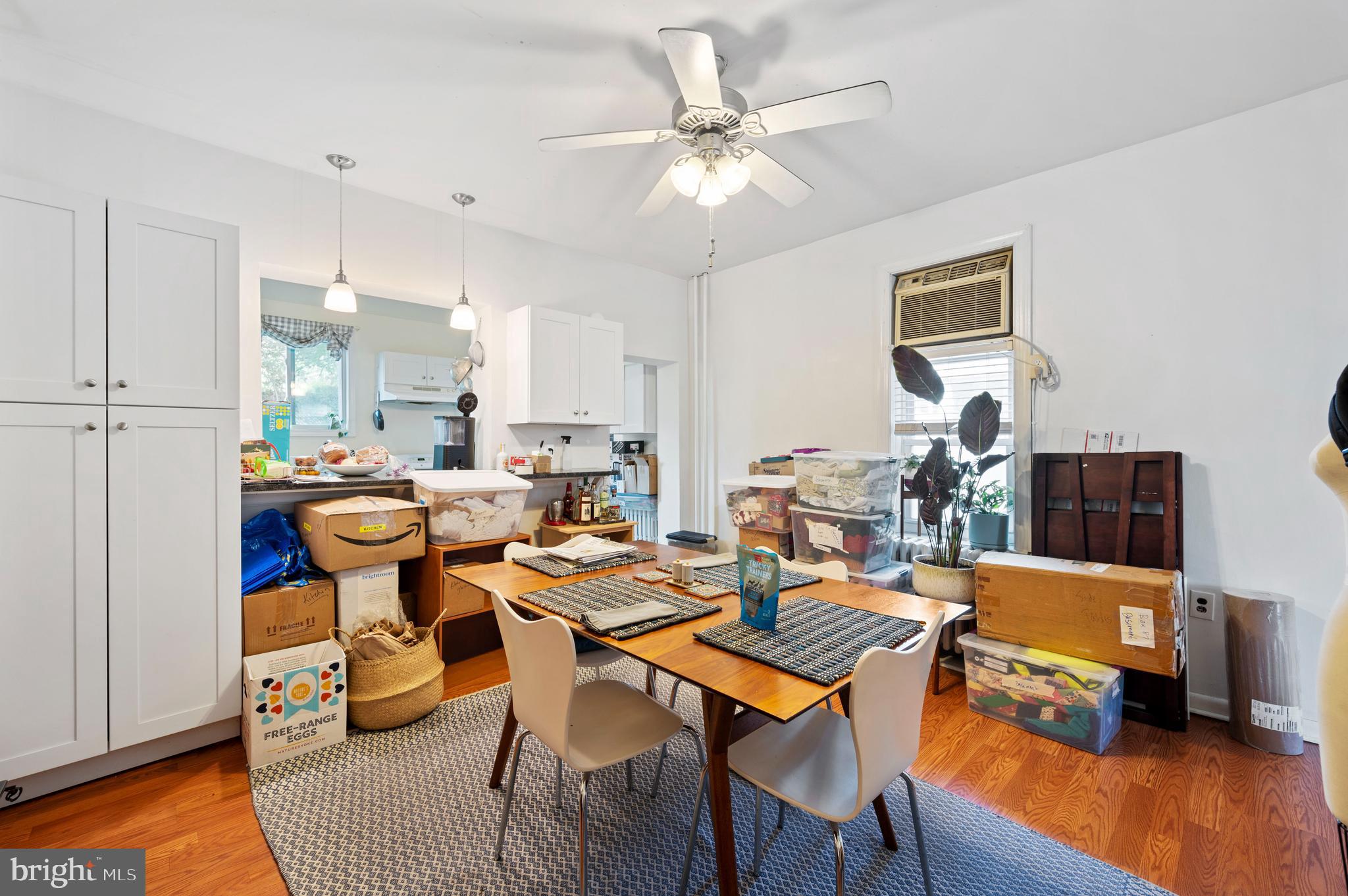 EAST FALLS - Residential