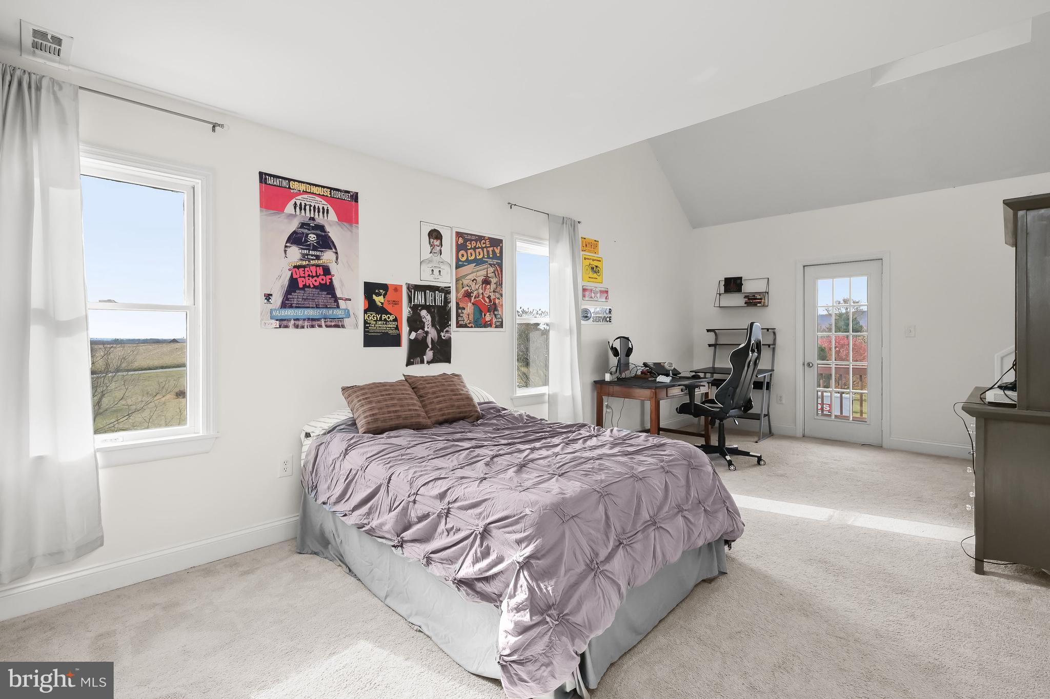 MIDDLETOWN - Residential