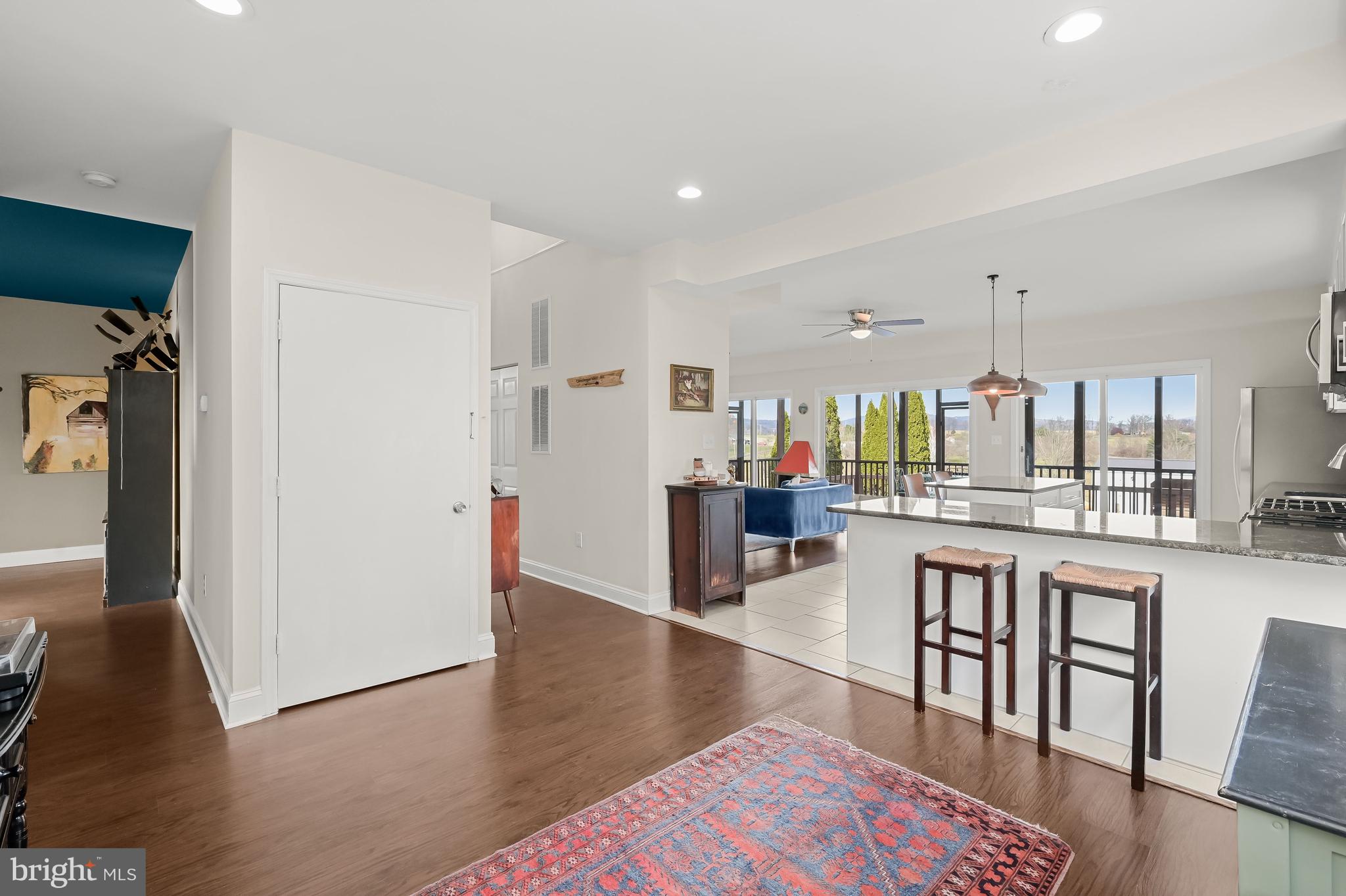 MIDDLETOWN - Residential