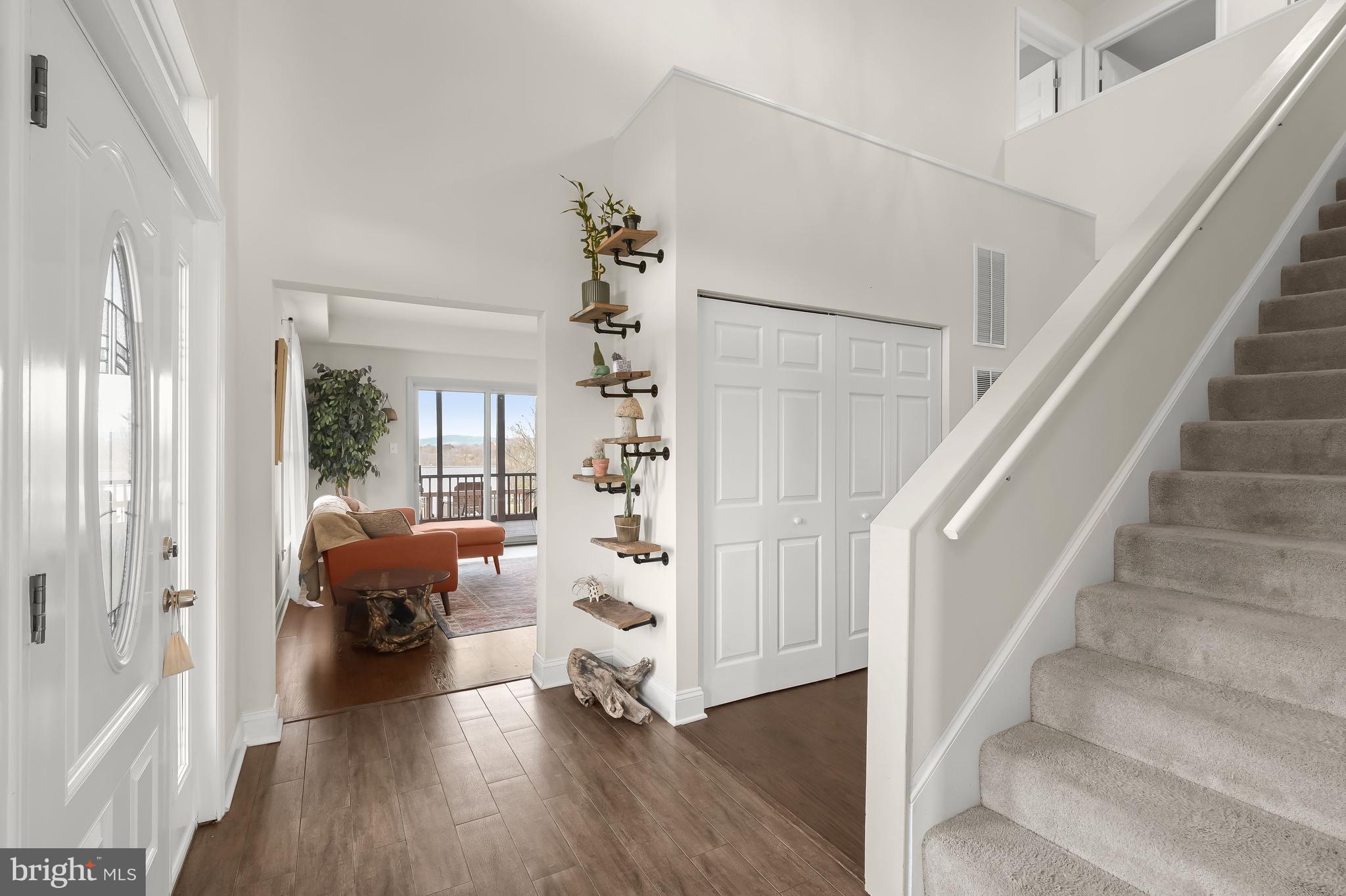 MIDDLETOWN - Residential