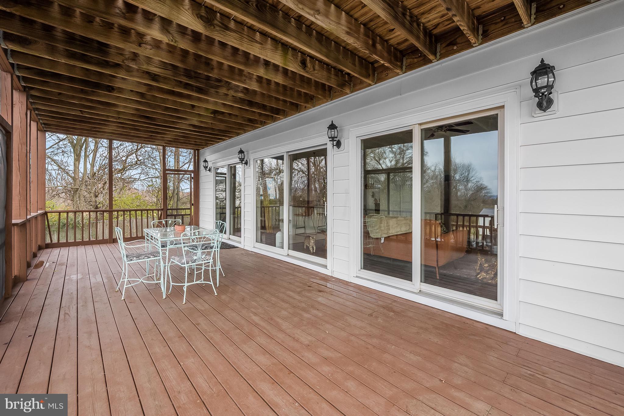 MIDDLETOWN - Residential