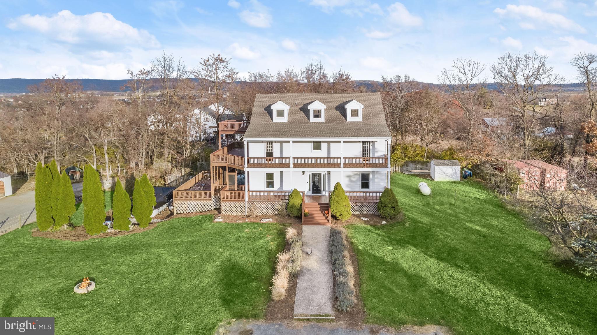 MIDDLETOWN - Residential