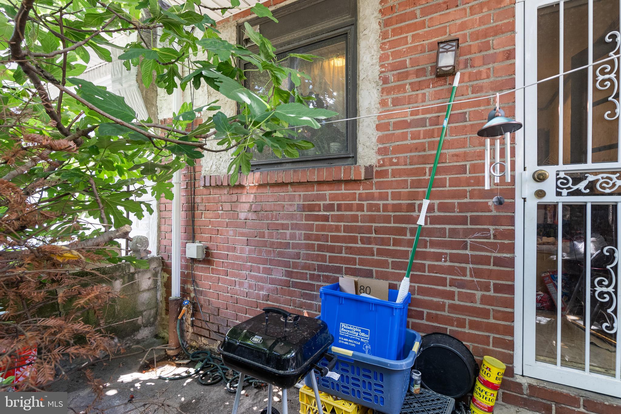 PASSYUNK SQUARE - Residential