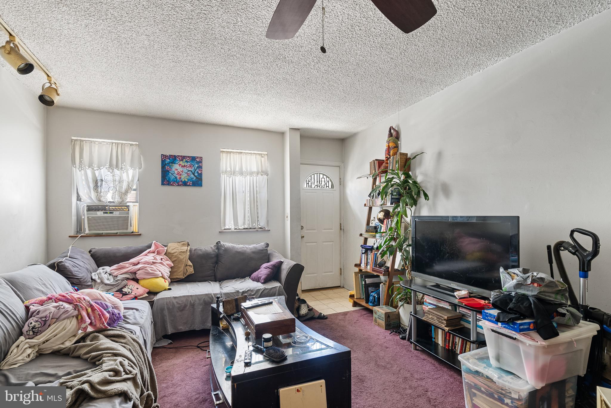 PASSYUNK SQUARE - Residential