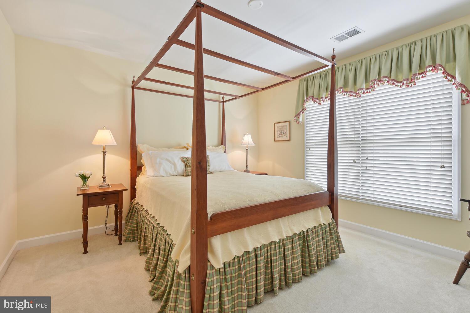 PIEDMONT - Residential